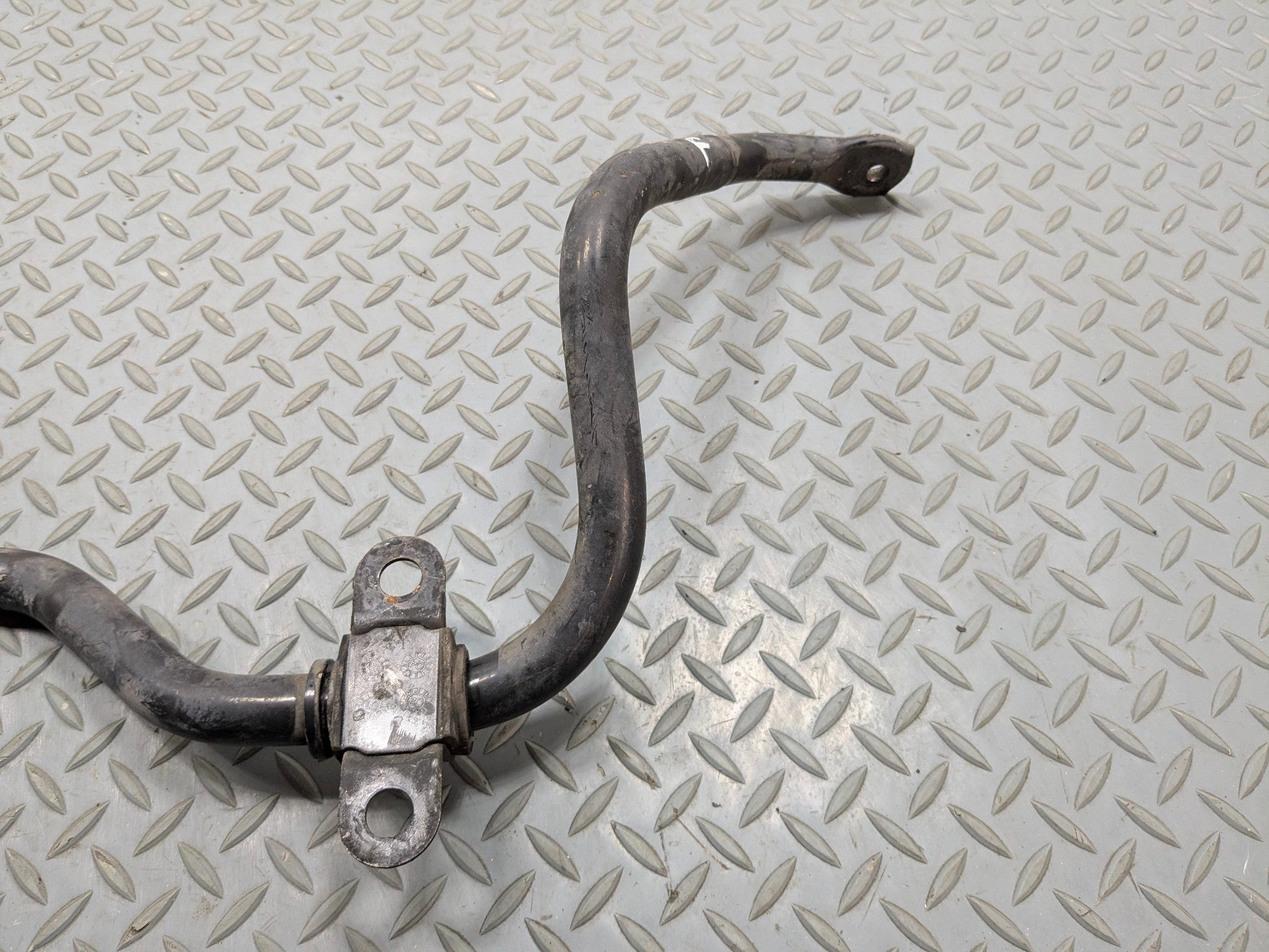 2002 - 2004 OEM MINI COOPER FRONT SIDE SUSPENSION ANTI ROLL STABILIZER SWAY BAR