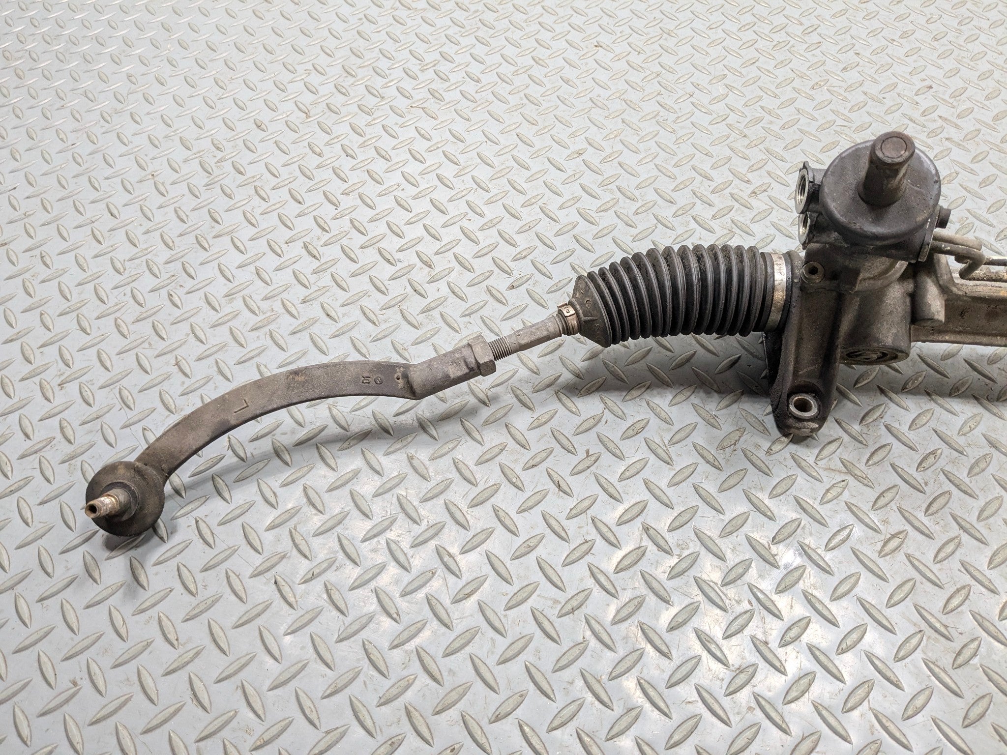 2002 - 2004 OEM MINI COOPER POWER STEERING GEAR RACK AND PINION