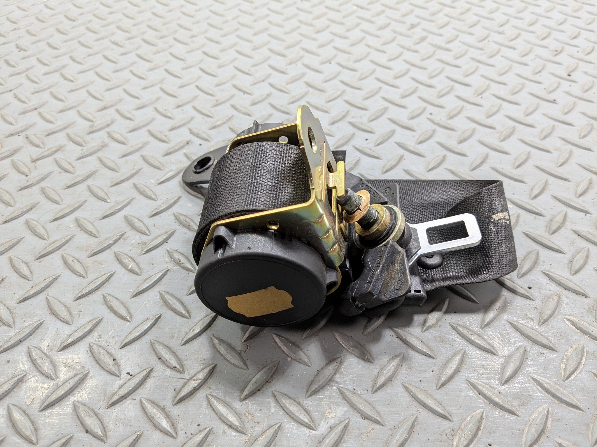 2002 - 2004 OEM MINI COOPER REAR LEFT DRIVER SIDE SEAT BELT RETRACTOR BLACK