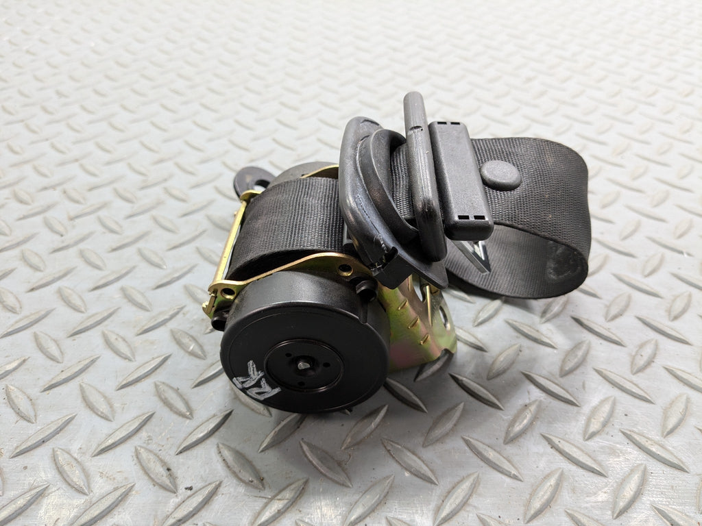 2002 - 2004 OEM MINI COOPER REAR RIGHT PASSENGER SIDE SEAT BELT RETRACTOR BLACK