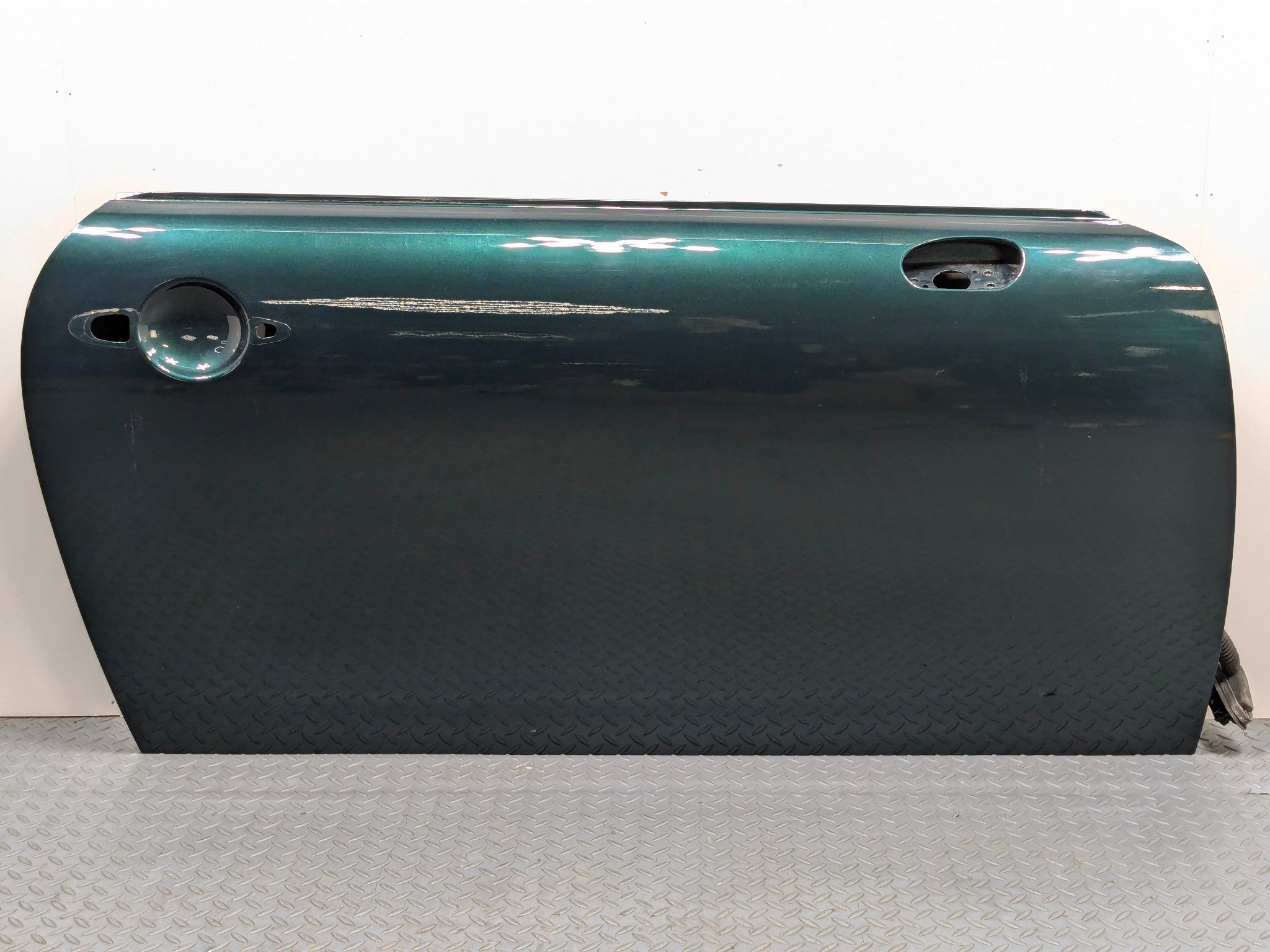 2002 - 2004 OEM MINI COOPER FRONT RIGHT PASSENGER SIDE DOOR SHELL PANEL ASSEMBLY