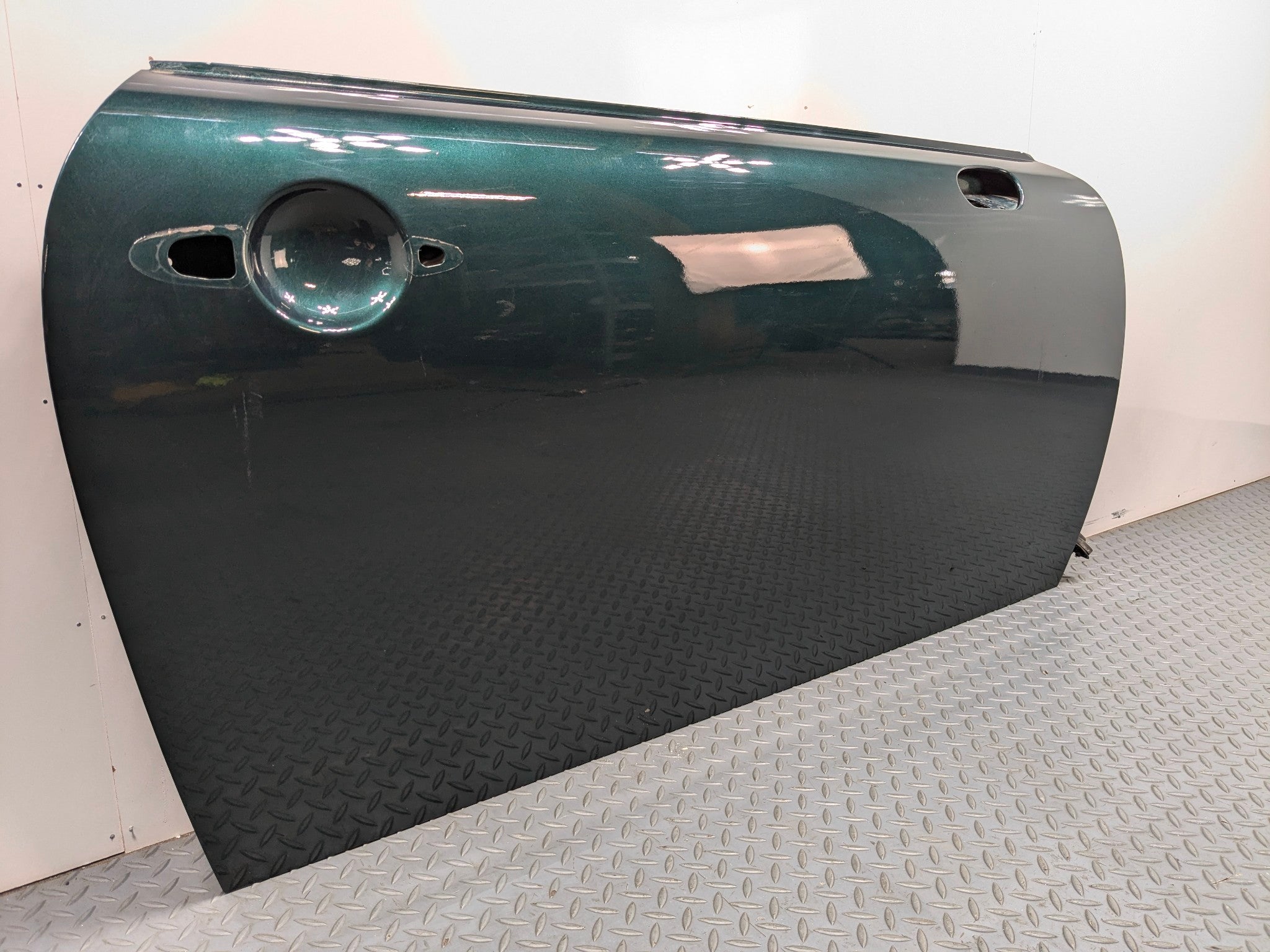 2002 - 2004 OEM MINI COOPER FRONT RIGHT PASSENGER SIDE DOOR SHELL PANEL ASSEMBLY