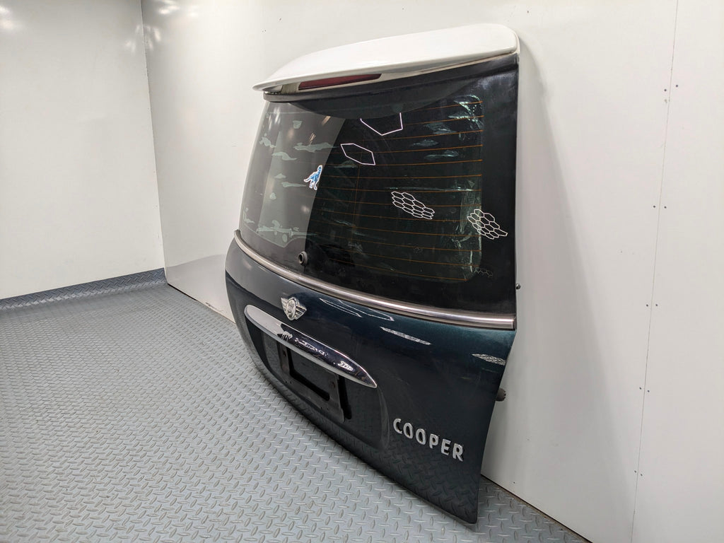 2002 - 2004 OEM MINI COOPER TAILGATE LIFTGATE SHELL PANEL WITH GLASS ASSEMBLY