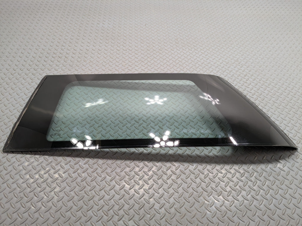 2002 - 2004 OEM MINI COOPER REAR LEFT DRIVER SIDE QUARTER WINDOW GLASS