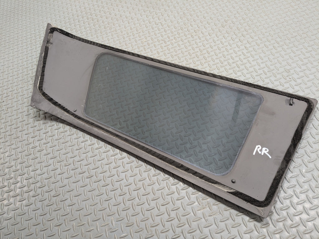 2002 - 2004 OEM MINI COOPER REAR RIGHT PASSENGER SIDE QUARTER WINDOW GLASS