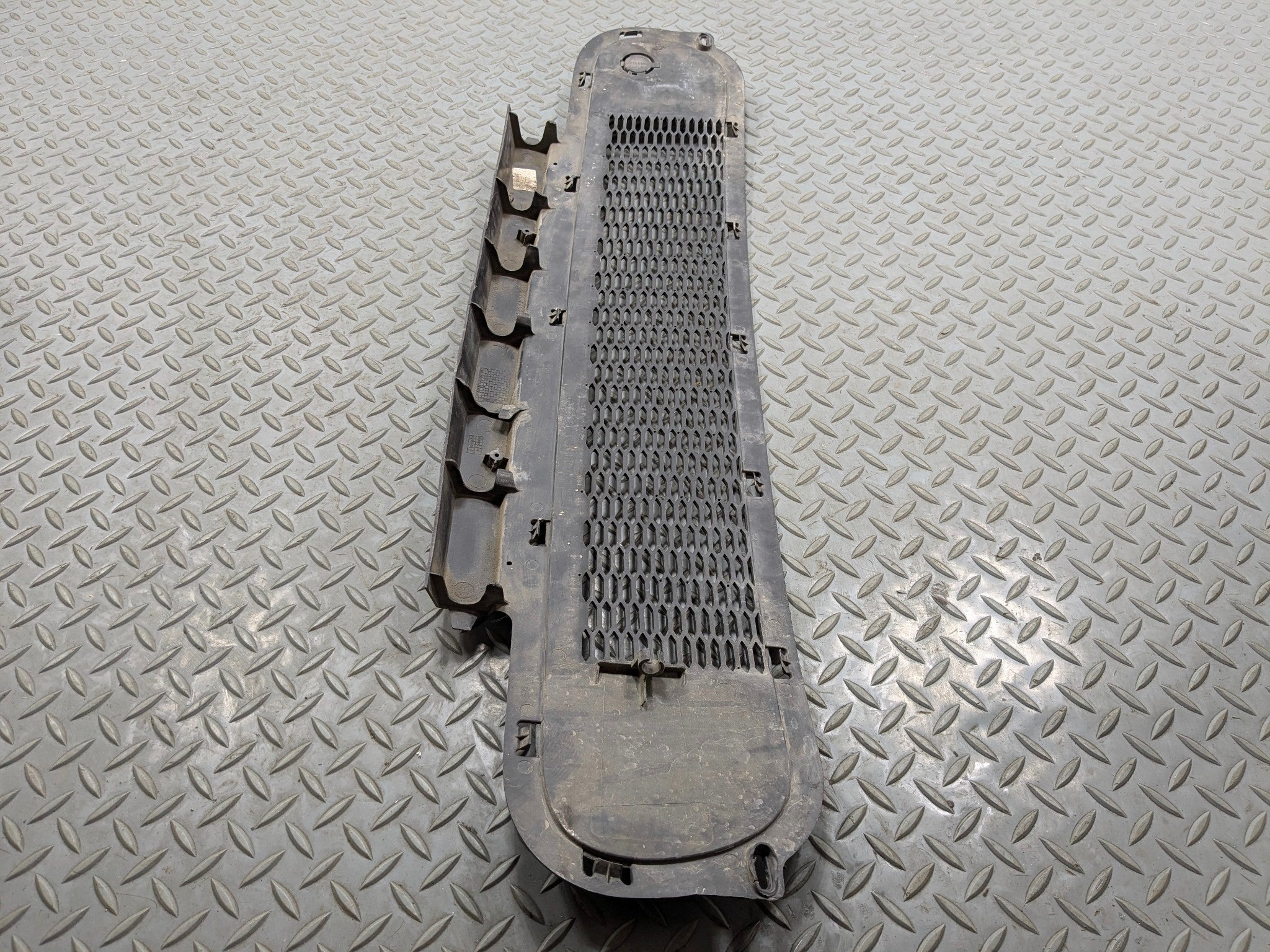 2002 - 2004 OEM MINI COOPER LOWER GRILL TRIM PANEL ASSEMBLY BLACK