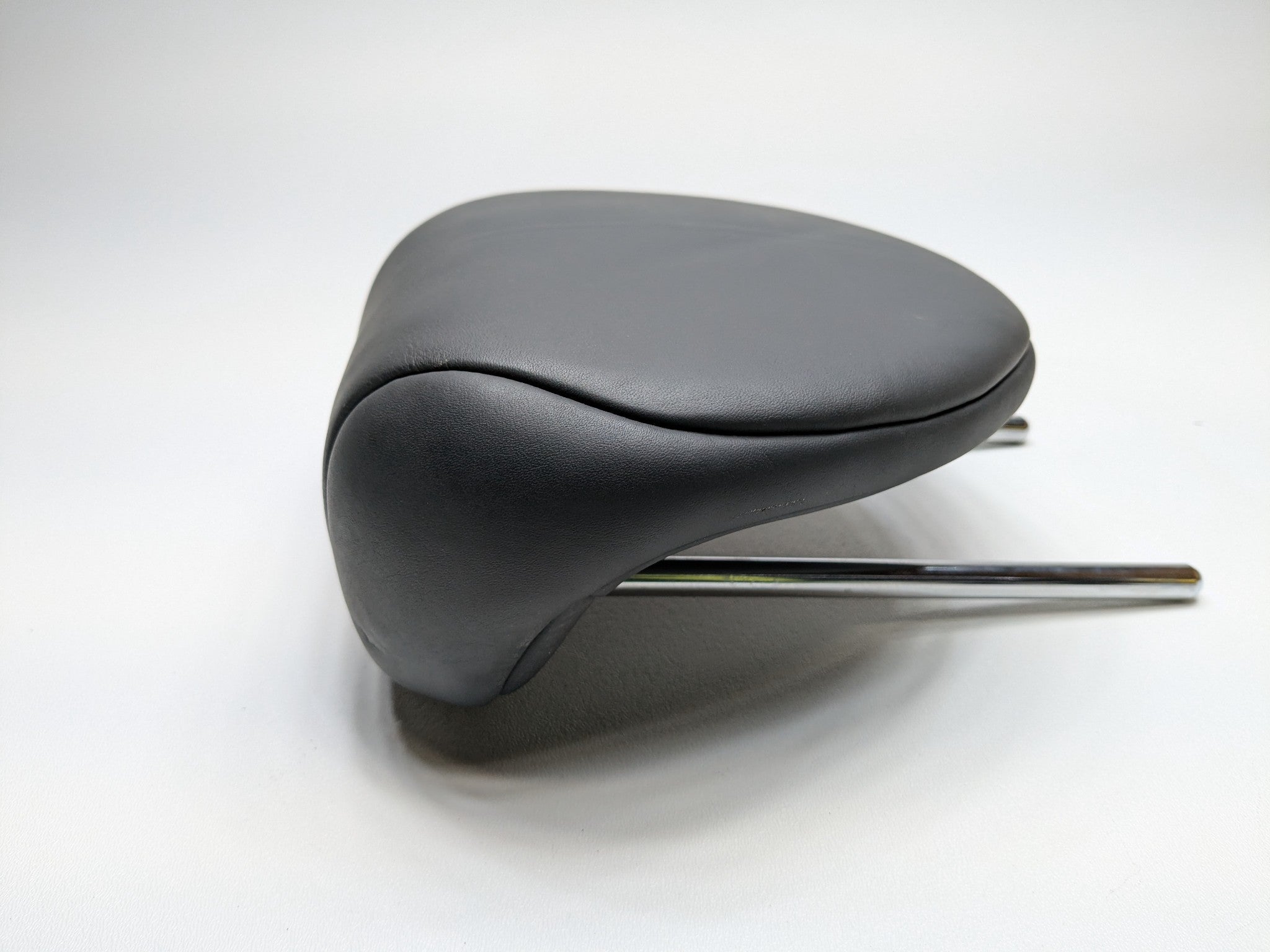 2002 - 2004 OEM MINI COOPER REAR LEFT DRIVER SIDE SEAT HEADREST BLACK LEATHER