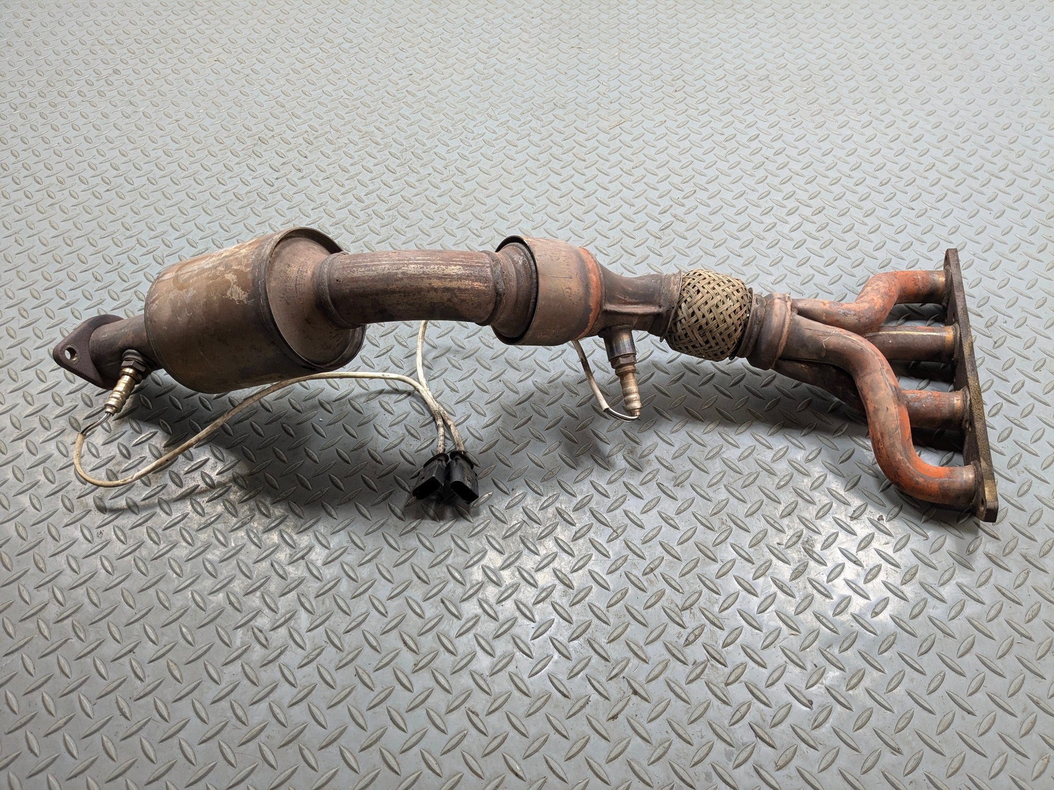 2002 - 2004 OEM MINI COOPER EXHAUST MANIFOLD HEADER 1.6L THRU 1/03