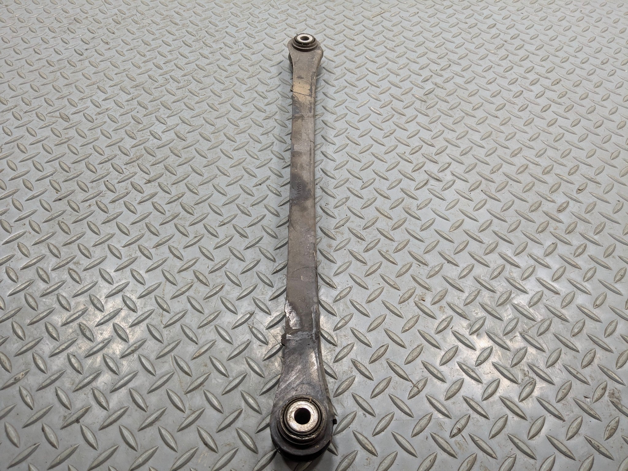 02 - 04 OEM MINI COOPER REAR RIGHT PASSENGER SIDE LOWER TRANSVERSE CONTROL ARM