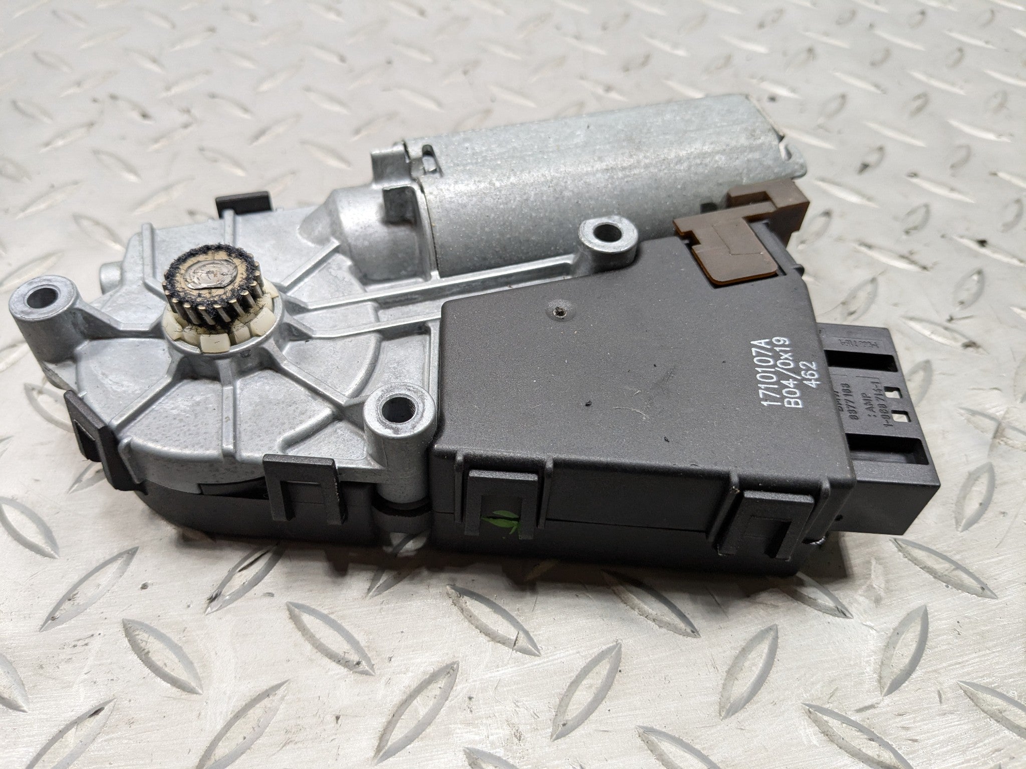 2002 - 2004 OEM MINI COOPER SUN ROOF SHADE WINDOW GLASS SLIDING POWER MOTOR