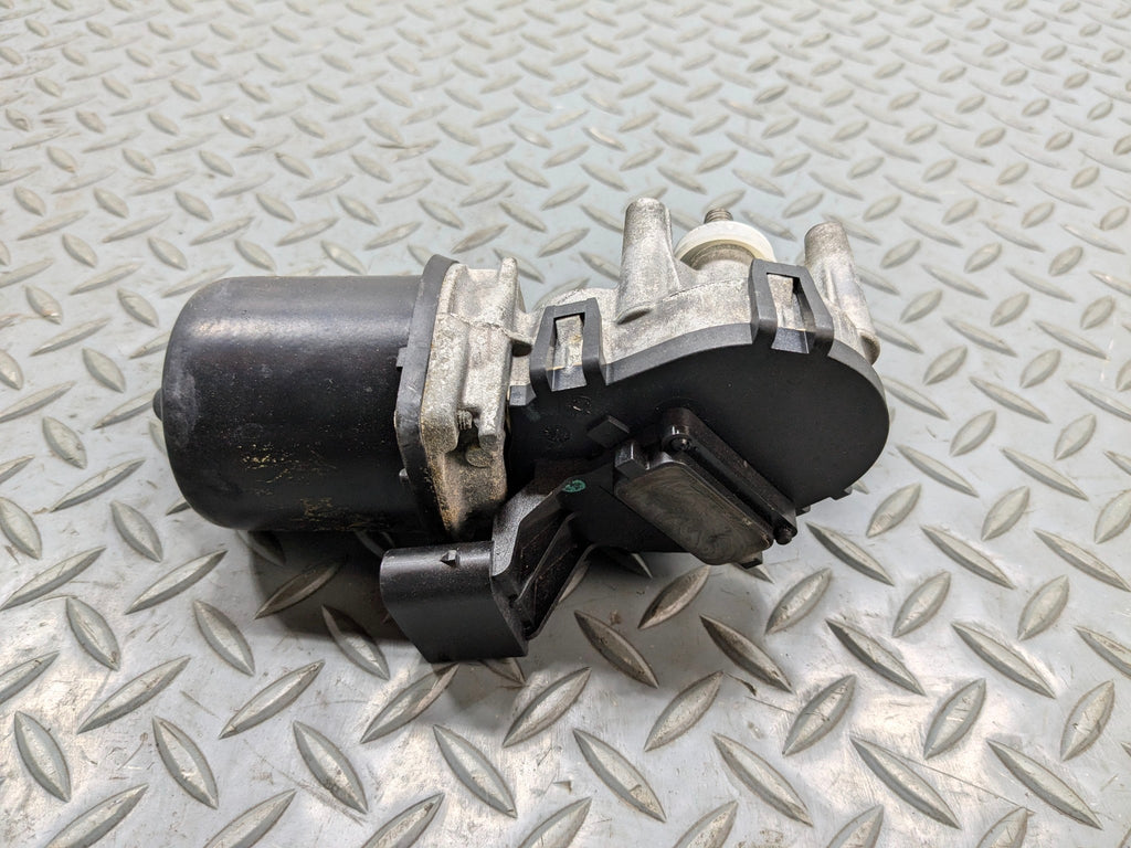 2002 - 2004 OEM MINI COOPER FRONT WINDSHIELD WIPER MOTOR