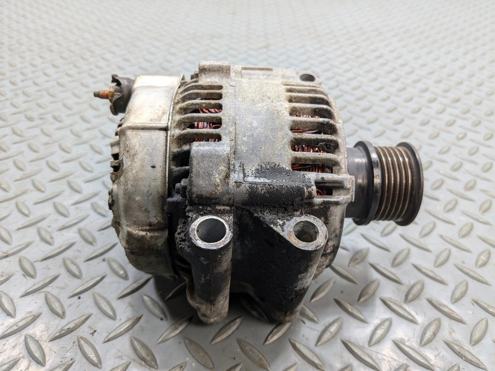 2002 - 2004 OEM MINI COOPER POWER GENERATOR ENGINE MOTOR ALTERNATOR 14V 105A