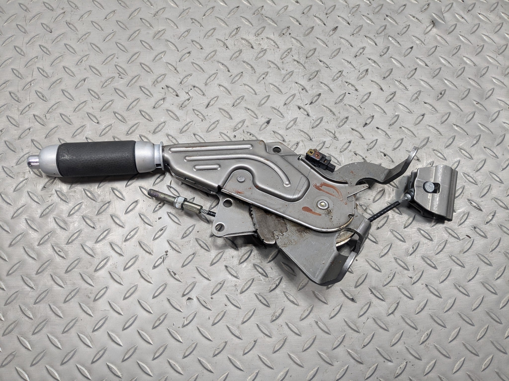 2002 - 2004 OEM MINI COOPER EMERGENCY PARKING BRAKE HANDLE WITH BRACKET