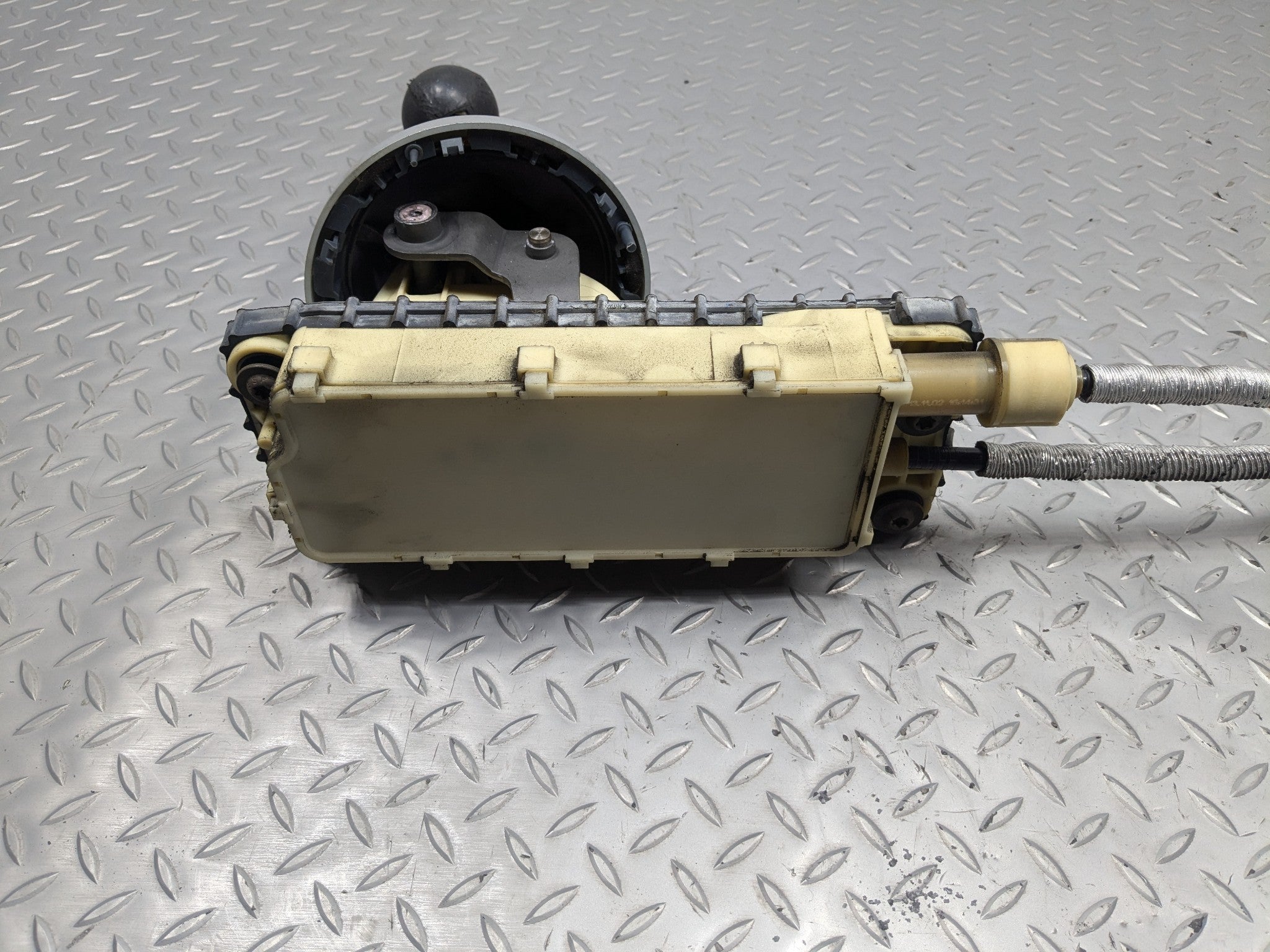 2002 - 2004 OEM MINI COOPER MANUAL TRANSMISSION GEAR FLOOR SHIFTER LEVER