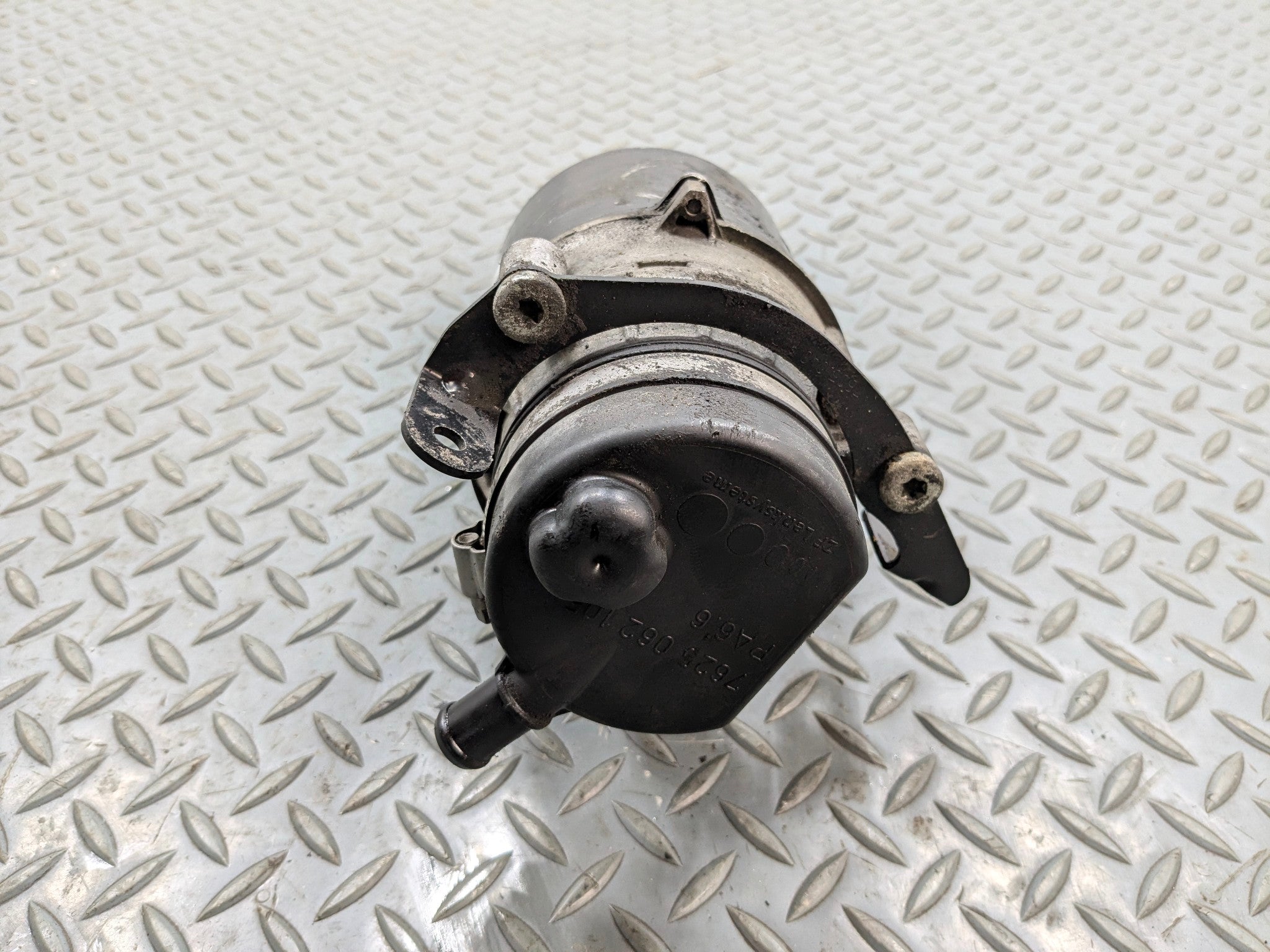 2002 - 2004 OEM MINI COOPER ELECTRIC POWER STEERING PUMP 1.6L
