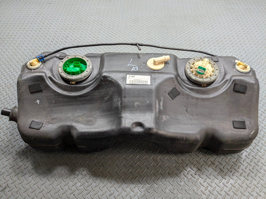 2002 - 2004 OEM MINI COOPER GAS FUEL TANK RESERVOIR ASSEMBLY