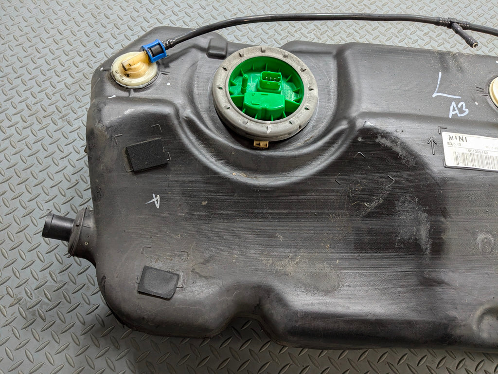 2002 - 2004 OEM MINI COOPER GAS FUEL TANK RESERVOIR ASSEMBLY