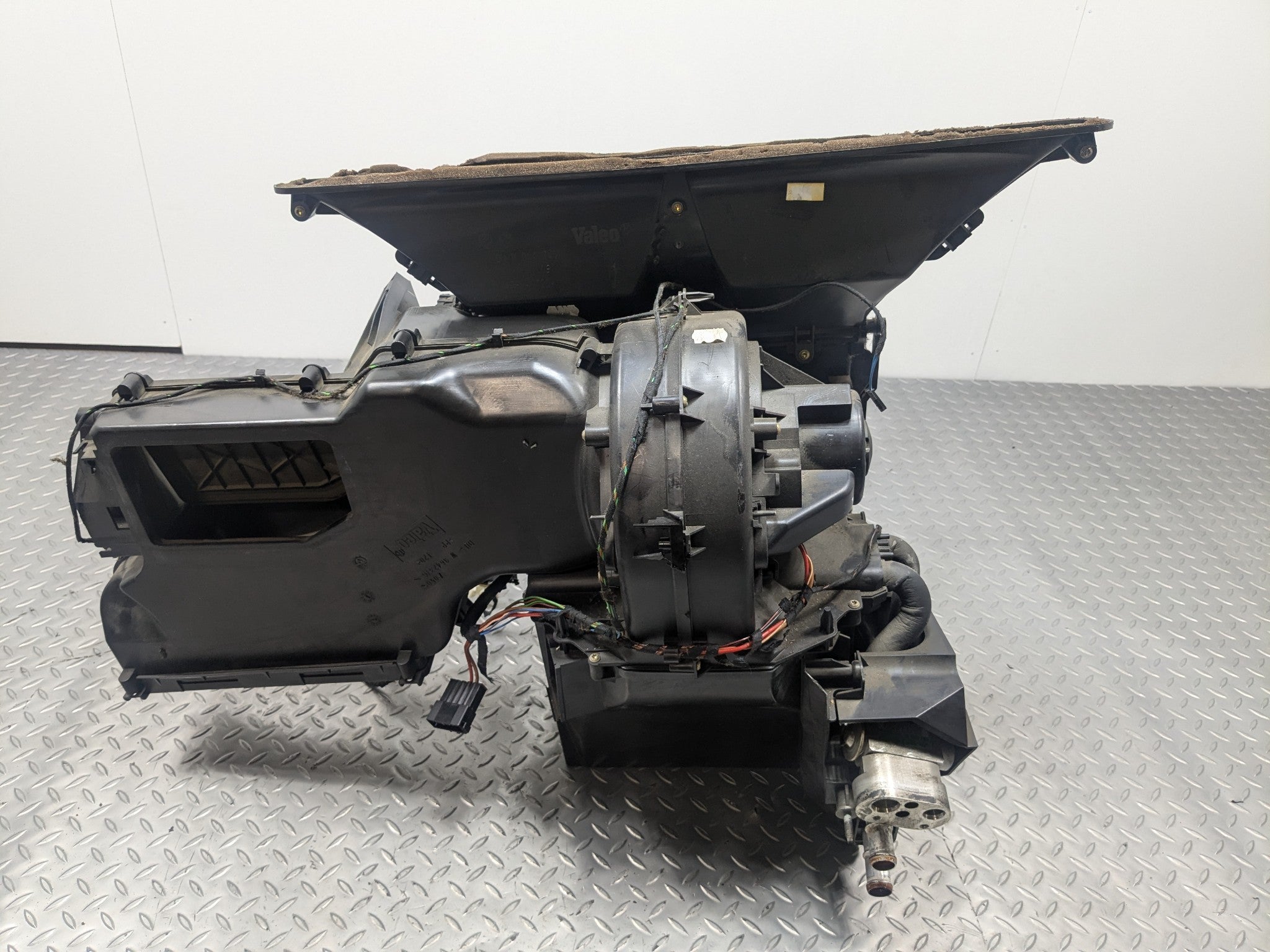 2002 - 2004 OEM MINI COOPER AIR CONDITIONING EVAPORATOR HEATER CORE HOUSING