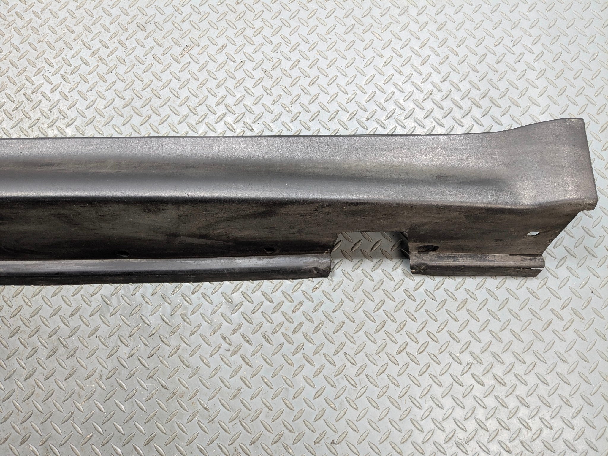 02 - 04 OEM MINI COOPER RIGHT PASSENGER SIDE ROCKER PANEL TRIM SKIRT MOULDING