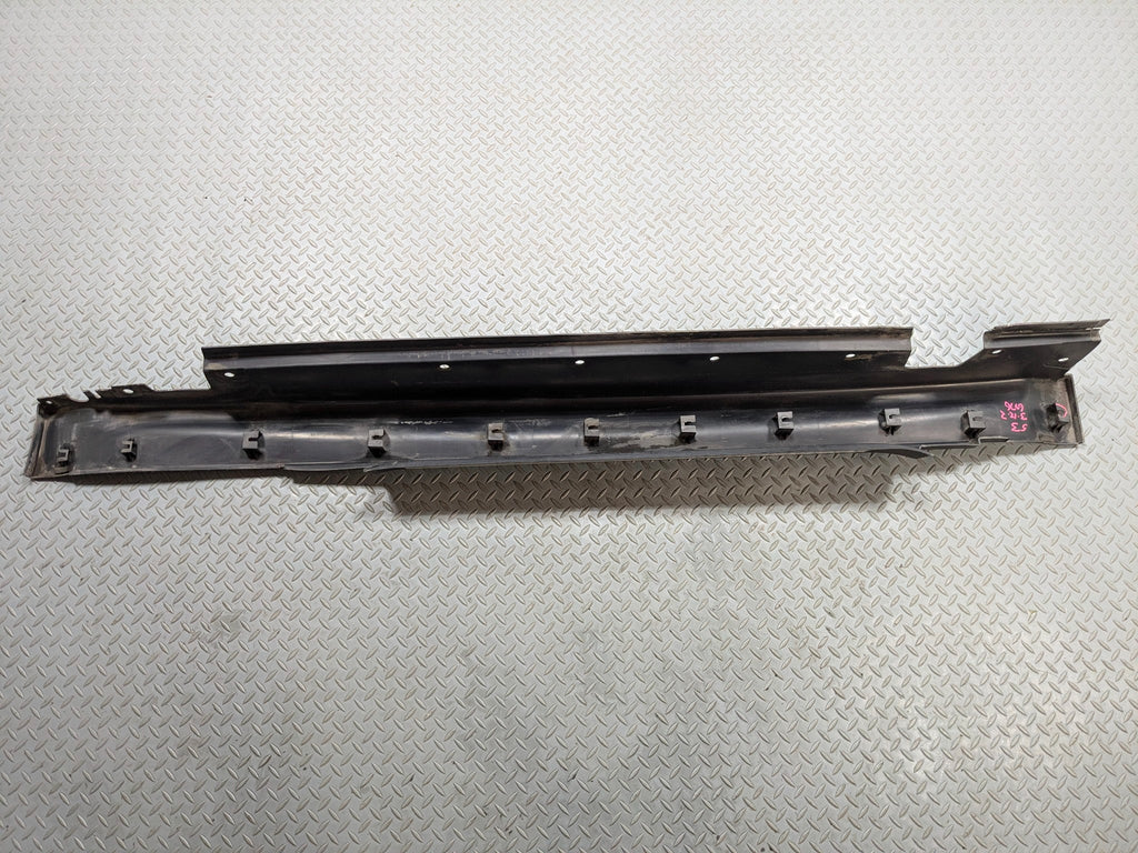 02 - 04 OEM MINI COOPER RIGHT PASSENGER SIDE ROCKER PANEL TRIM SKIRT MOULDING