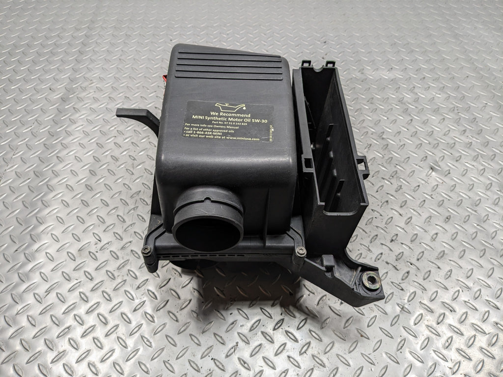 2002 - 2004 OEM MINI COOPER AIR CLEANER INTAKE HOUSING FILTER BOX ASSEMBLY 1.6L