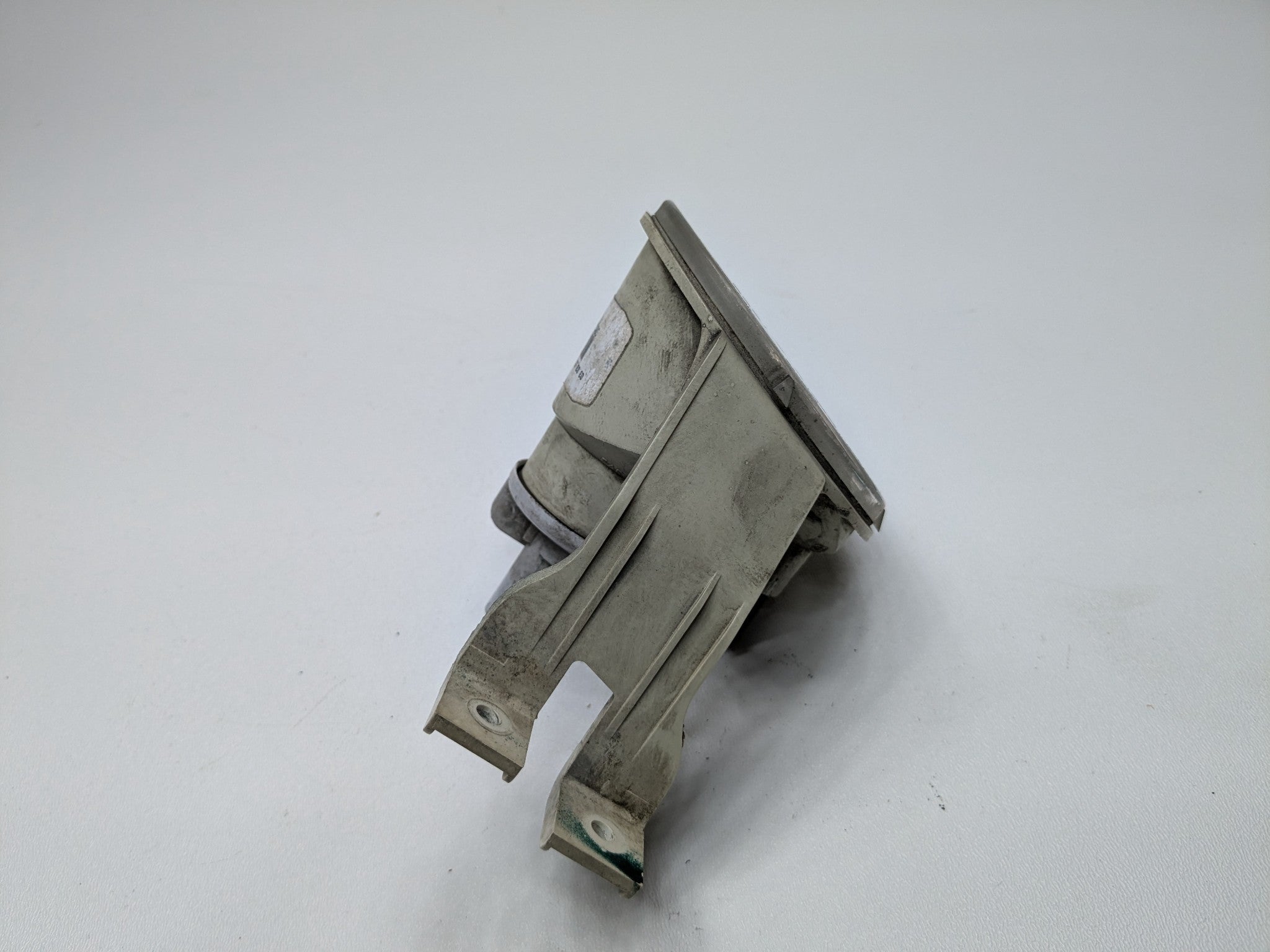 2002 - 2004 OEM MINI COOPER FRONT RIGHT SIDE FOG TURN SIGNAL LIGHT ASSEMBLY