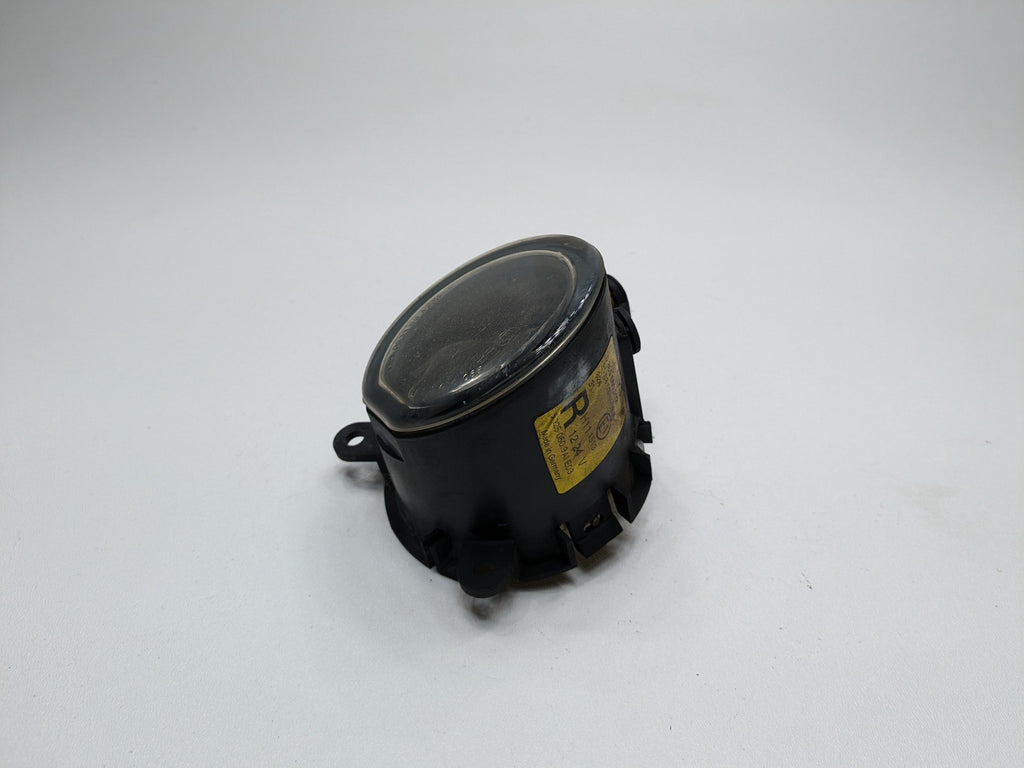 2002 - 2004 OEM MINI COOPER FRONT RIGHT PASSENGER SIDE BUMPER FOG LIGHT