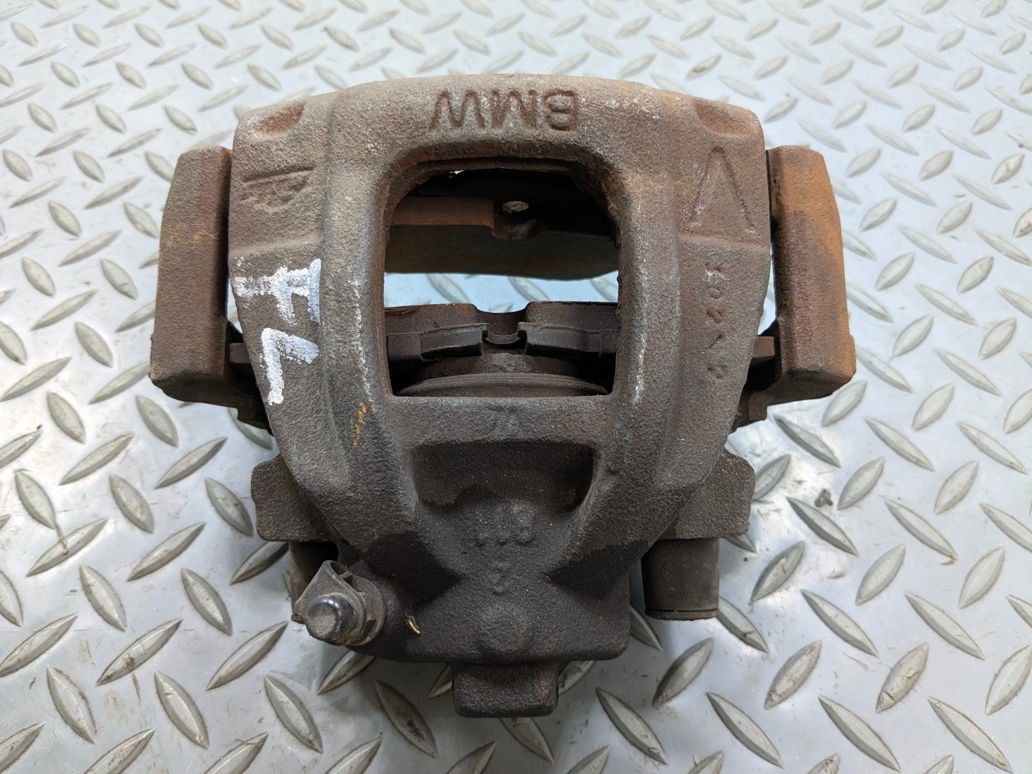 2002 - 2004 OEM MINI COOPER FRONT LEFT DRIVER SIDE BRAKE CALIPER