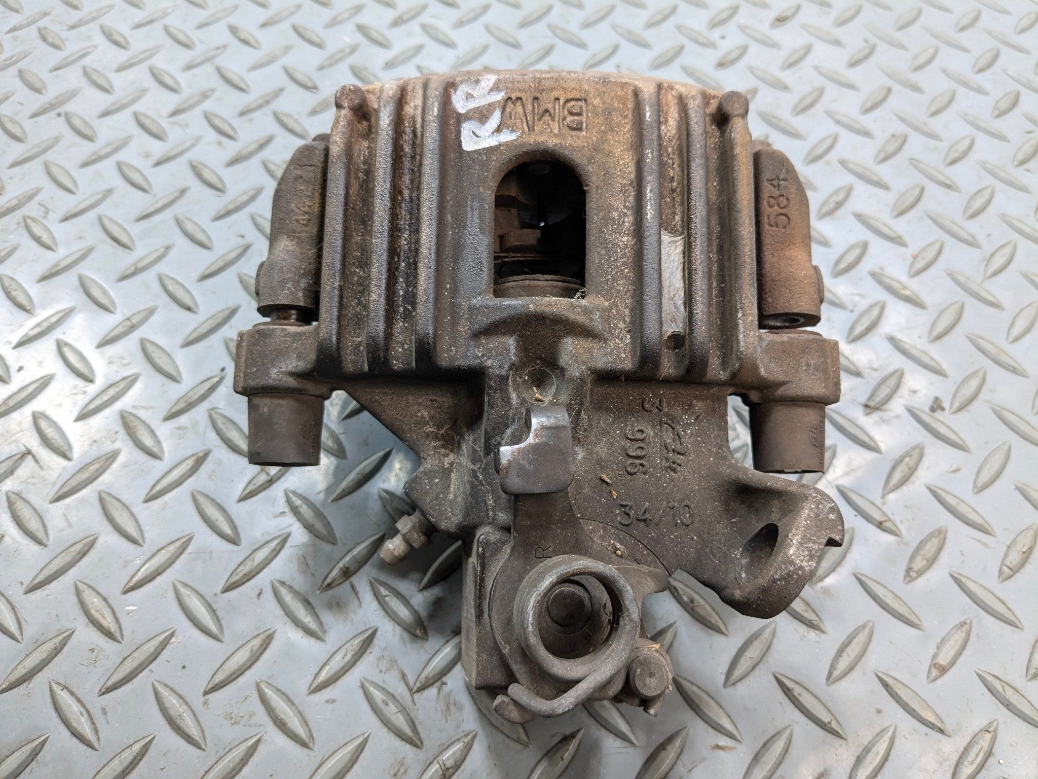 2002 - 2004 OEM MINI COOPER REAR RIGHT PASSENGER SIDE BRAKE CALIPER THRU 3/03