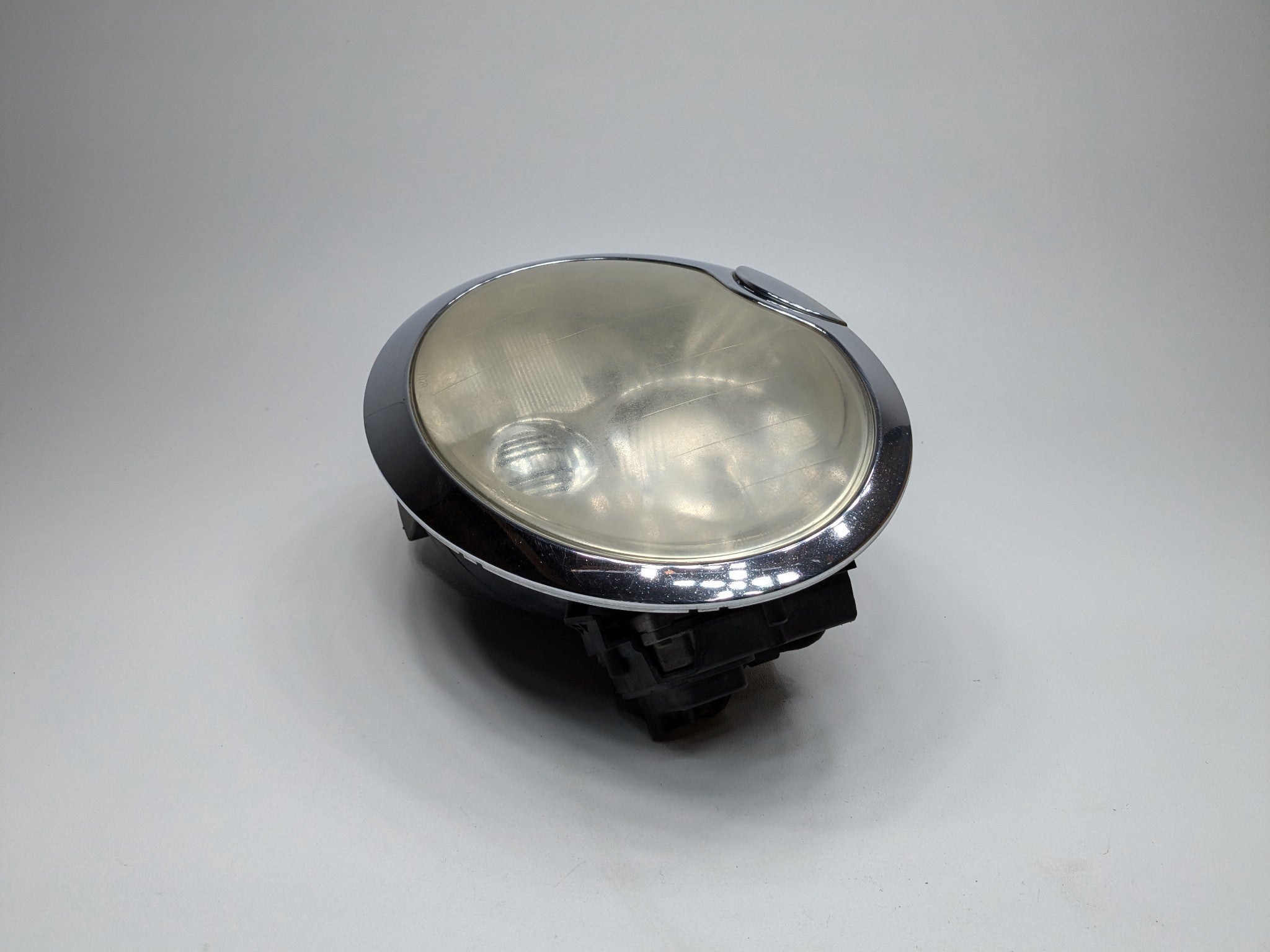 2002 - 2004 OEM MINI COOPER FRONT RIGHT PASSENGER SIDE HEADLAMP ASSEMBLY