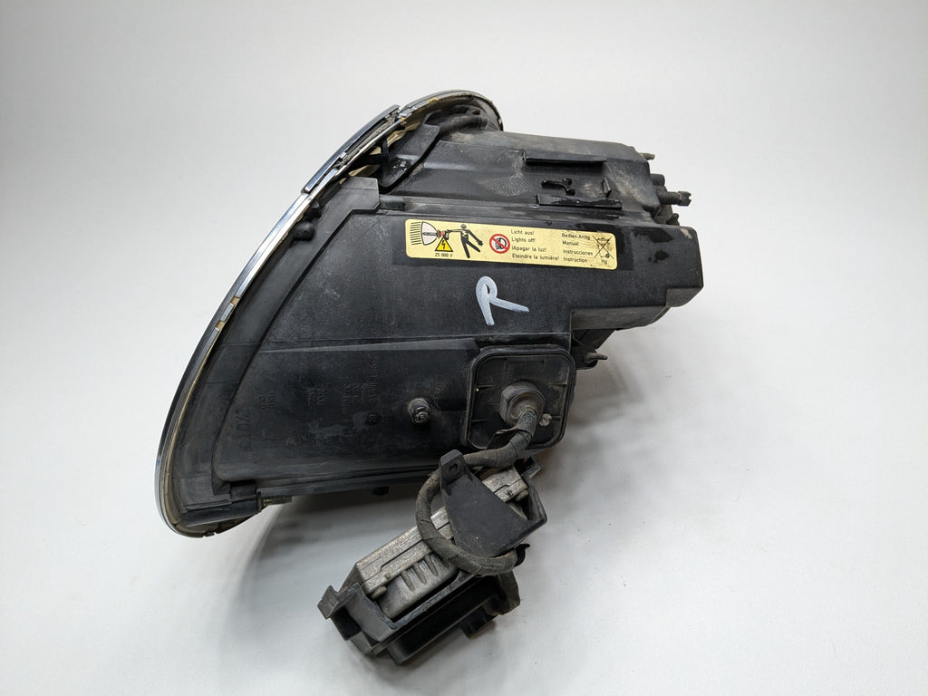 2002 - 2004 OEM MINI COOPER FRONT RIGHT PASSENGER SIDE HEADLAMP ASSEMBLY