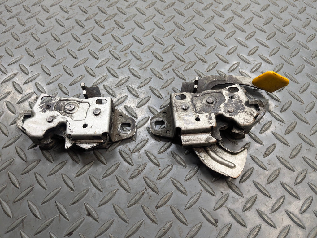 2002 - 2004 OEM MINI COOPER FRONT LEFT AND RIGHT HOOD LOCK LATCH ACTUATOR