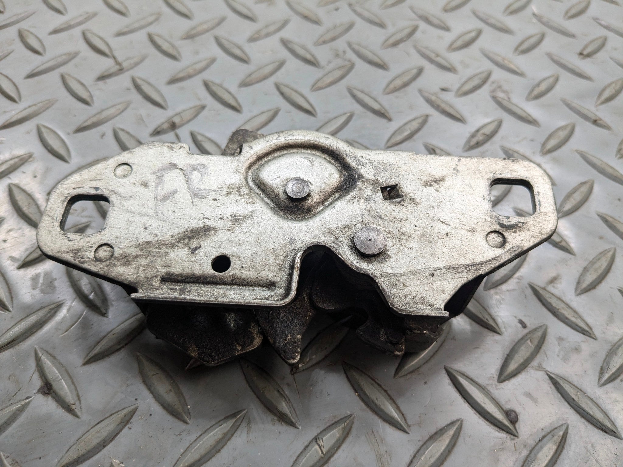 2002 - 2004 OEM MINI COOPER FRONT LEFT AND RIGHT HOOD LOCK LATCH ACTUATOR