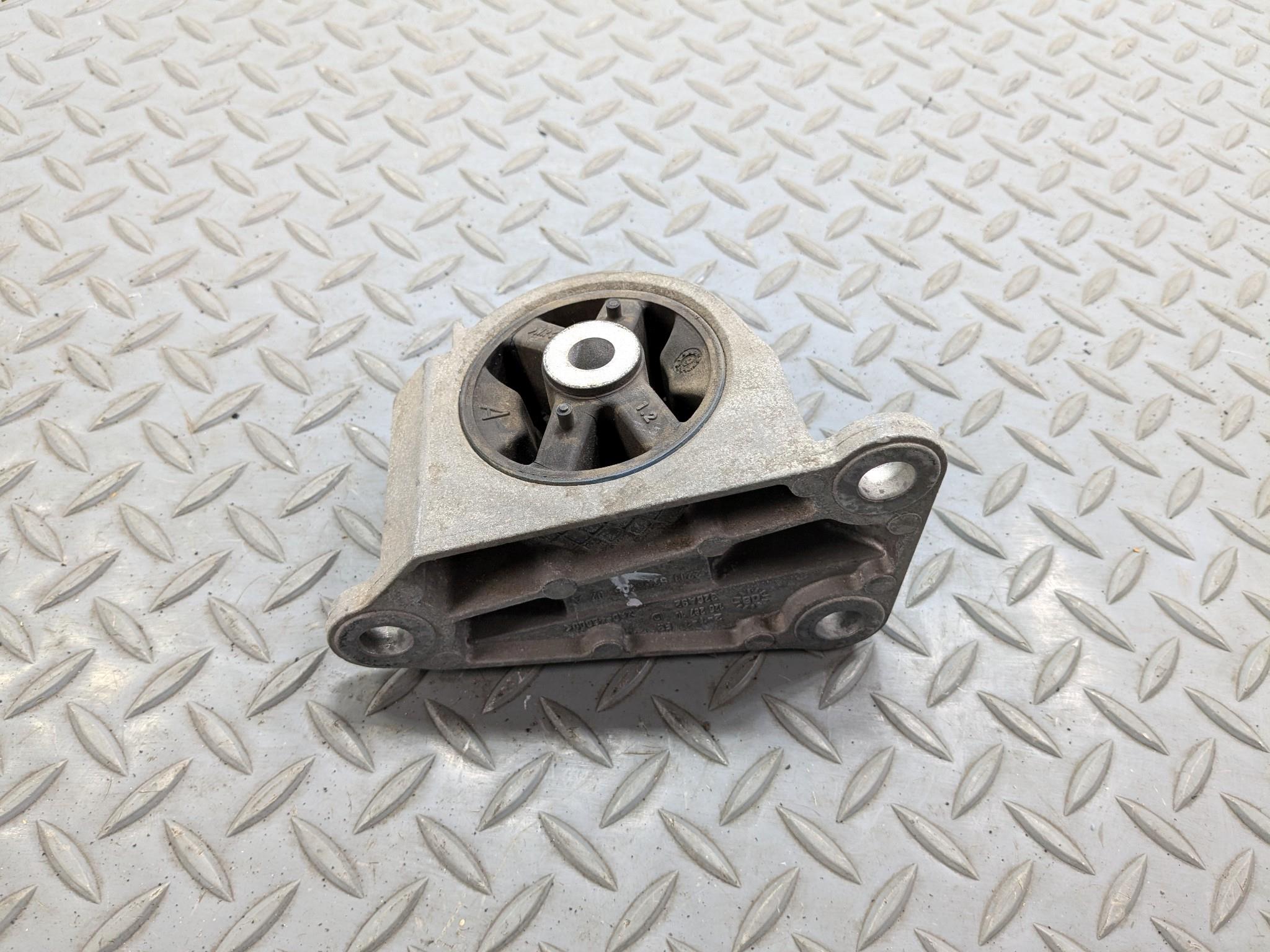 2002 - 2004 OEM MINI COOPER AUTOMATIC TRANSMISSION ENGINE FRAME MOUNT