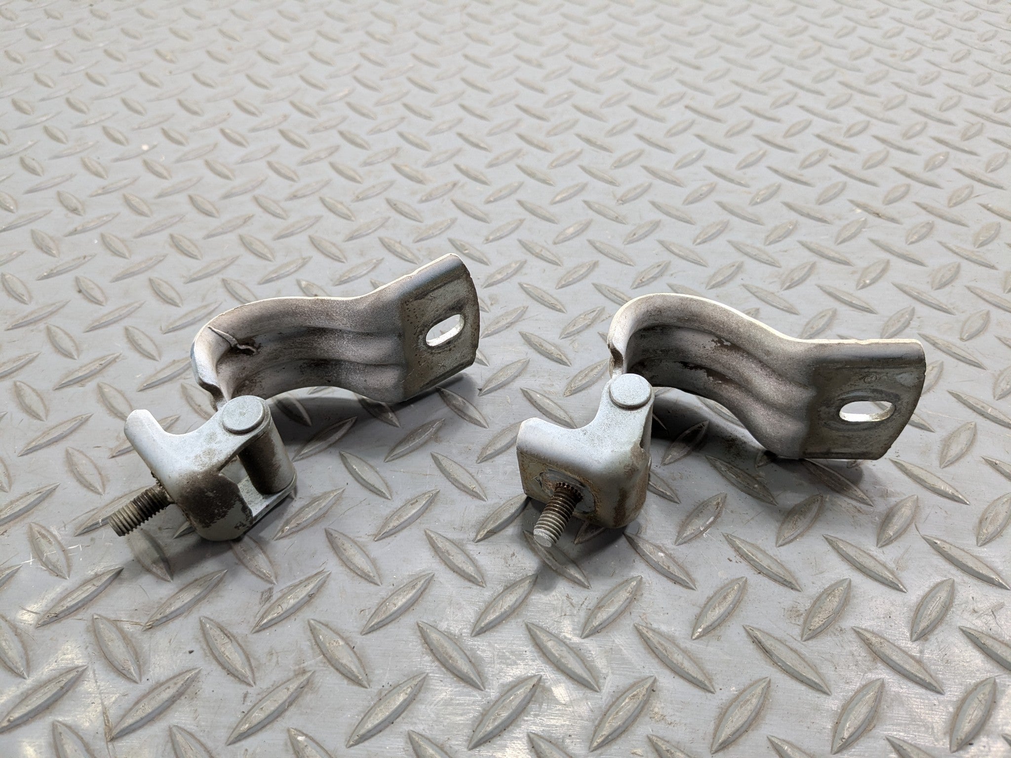 2002 - 2004 OEM MINI COOPER REAR TRUNK LEFT AND RIGHT SIDE TAILGATE HINGE SET