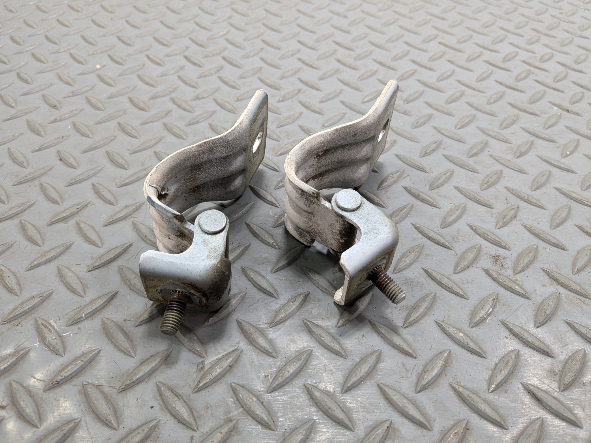 2002 - 2004 OEM MINI COOPER REAR TRUNK LEFT AND RIGHT SIDE TAILGATE HINGE SET