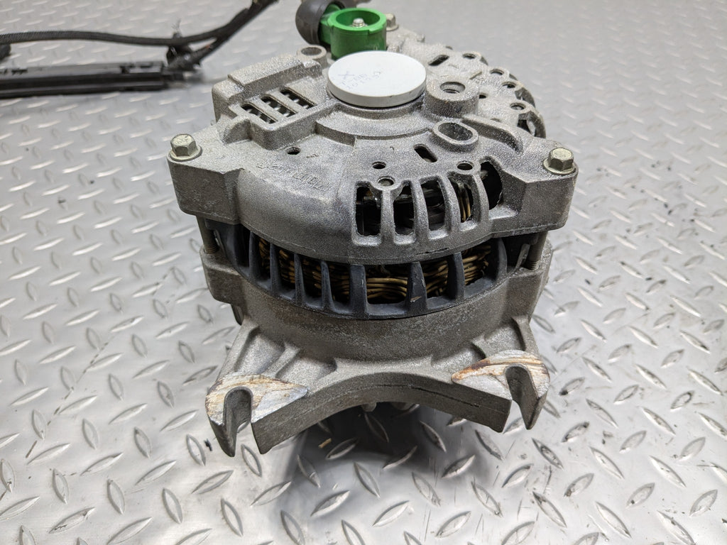 03 - 06 OEM LINCOLN NAVIGATOR POWER GENERATOR ENGINE MOTOR ALTERNATOR ASSEMBLY