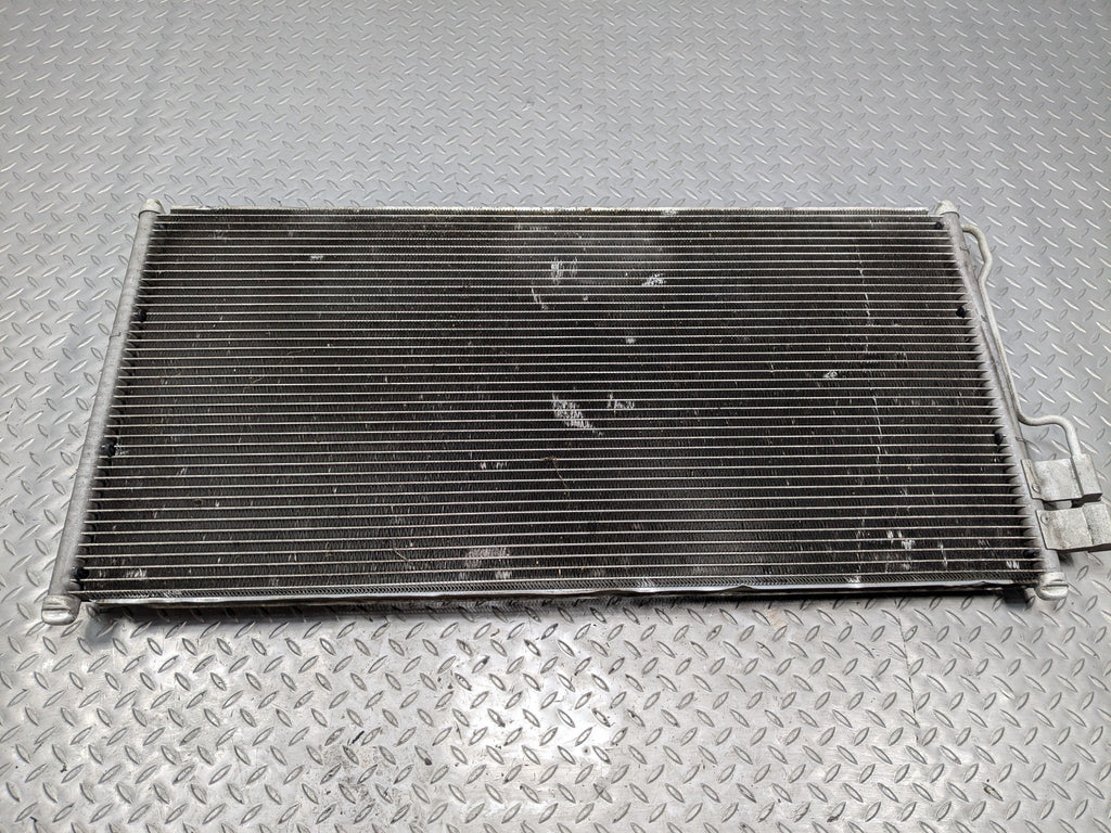 03 - 06 OEM LINCOLN NAVIGATOR AC AIR CONDITIONING CONDENSER RADIATOR ASSEMBLY