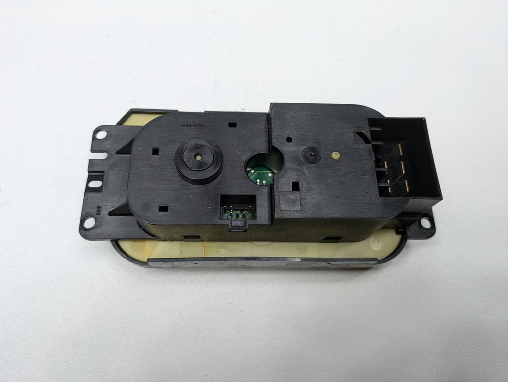 03 - 06 OEM LINCOLN NAVIGATOR REAR AC HEATER CLIMATE TEMPERATURE CONTROL PANEL