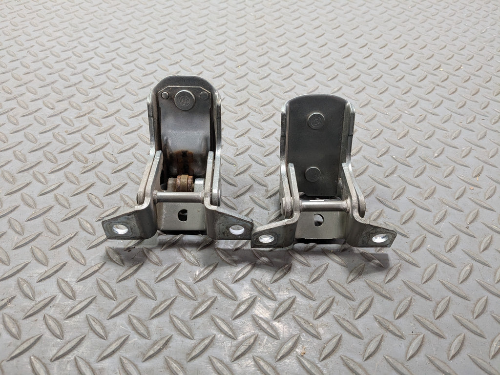 03 - 06 OEM LINCOLN NAVIGATOR REAR LEFT DRIVER SIDE UPPER LOWER DOOR HINGE SET