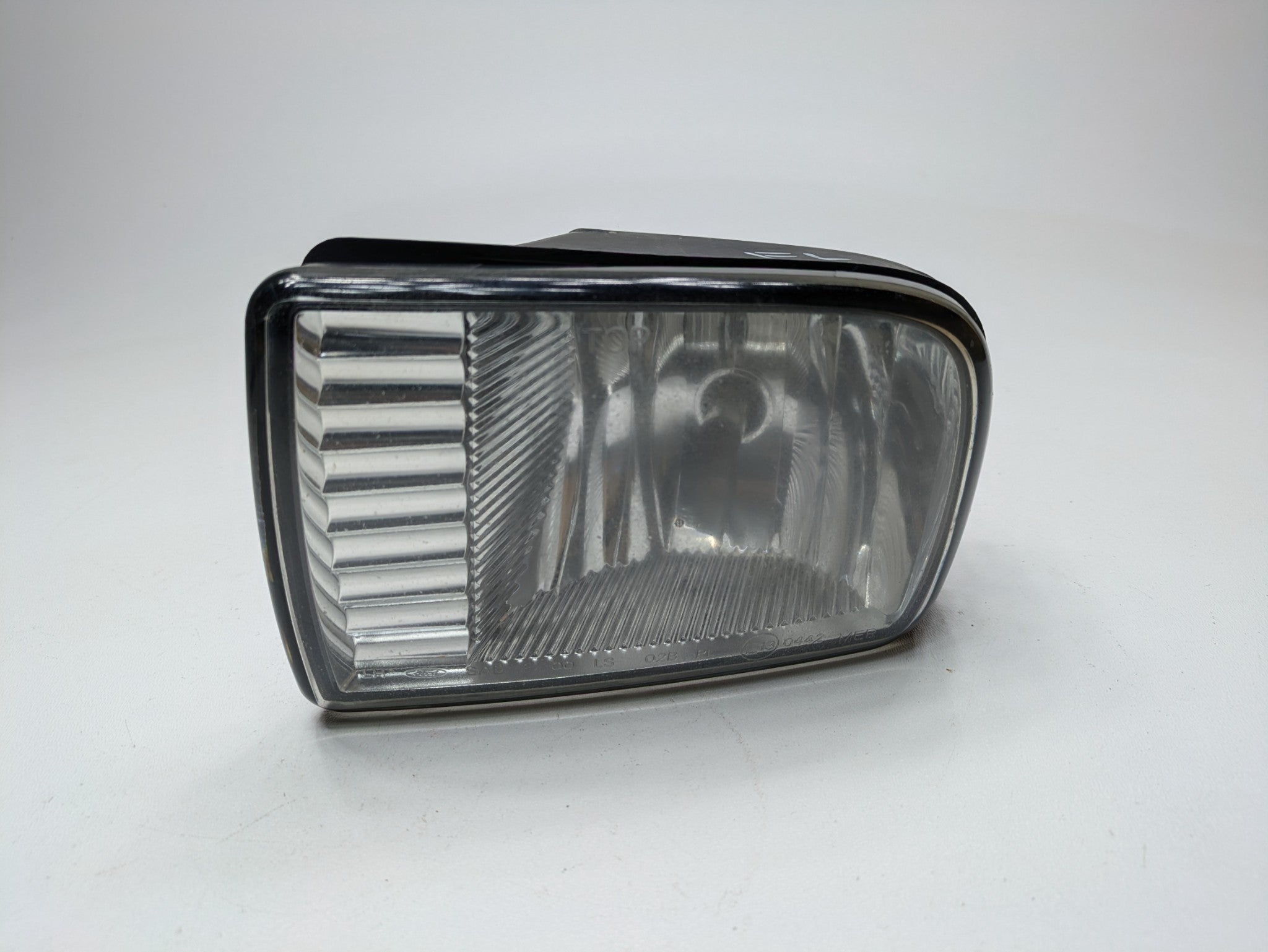 03 - 06 OEM LINCOLN NAVIGATOR FRONT LEFT DRIVER SIDE BUMPER MOUNTED FOG LIGHT