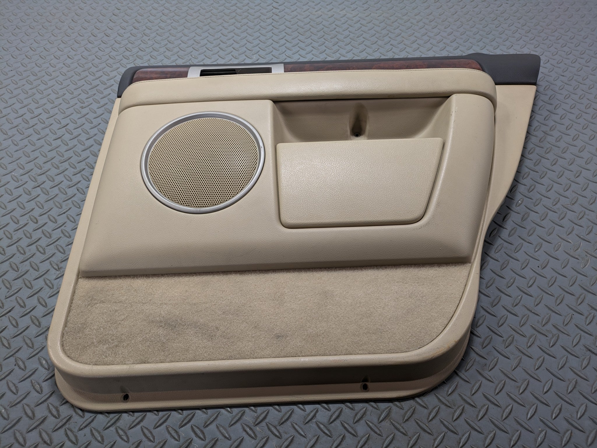 03 - 06 OEM LINCOLN NAVIGATOR REAR RIGHT PASSENGER SIDE INTERIOR DOOR TRIM PANEL