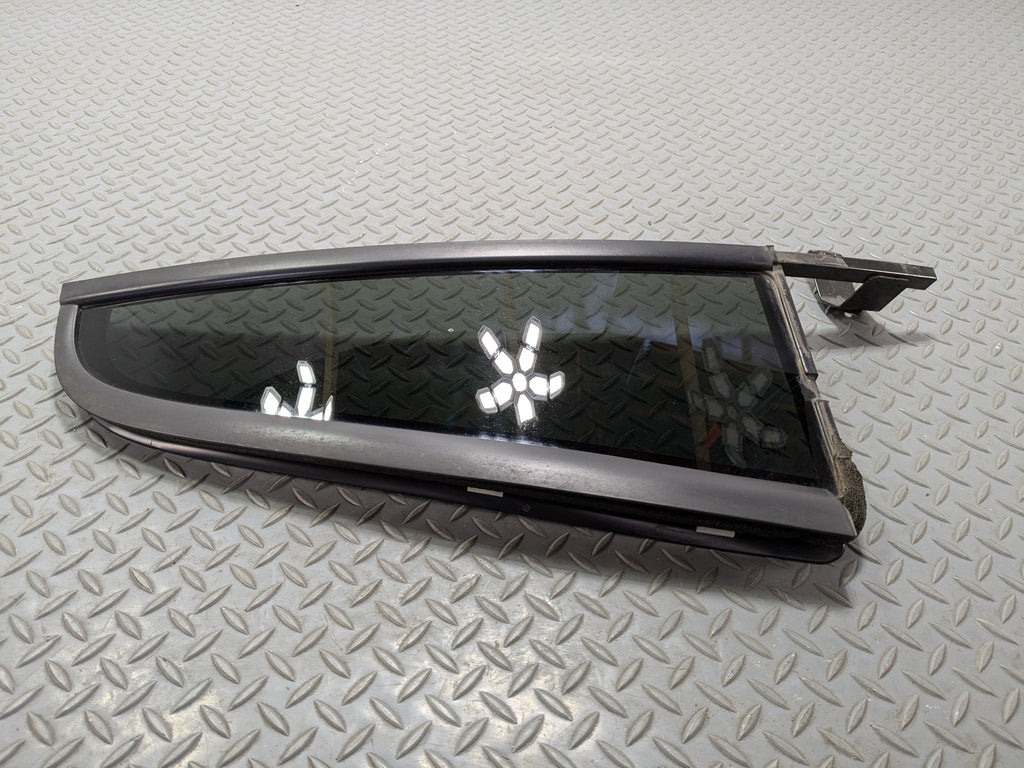 03-06 OEM LINCOLN NAVIGATOR REAR RIGHT SIDE WINDOW VENT GLASS WITH PRIVACY TINT