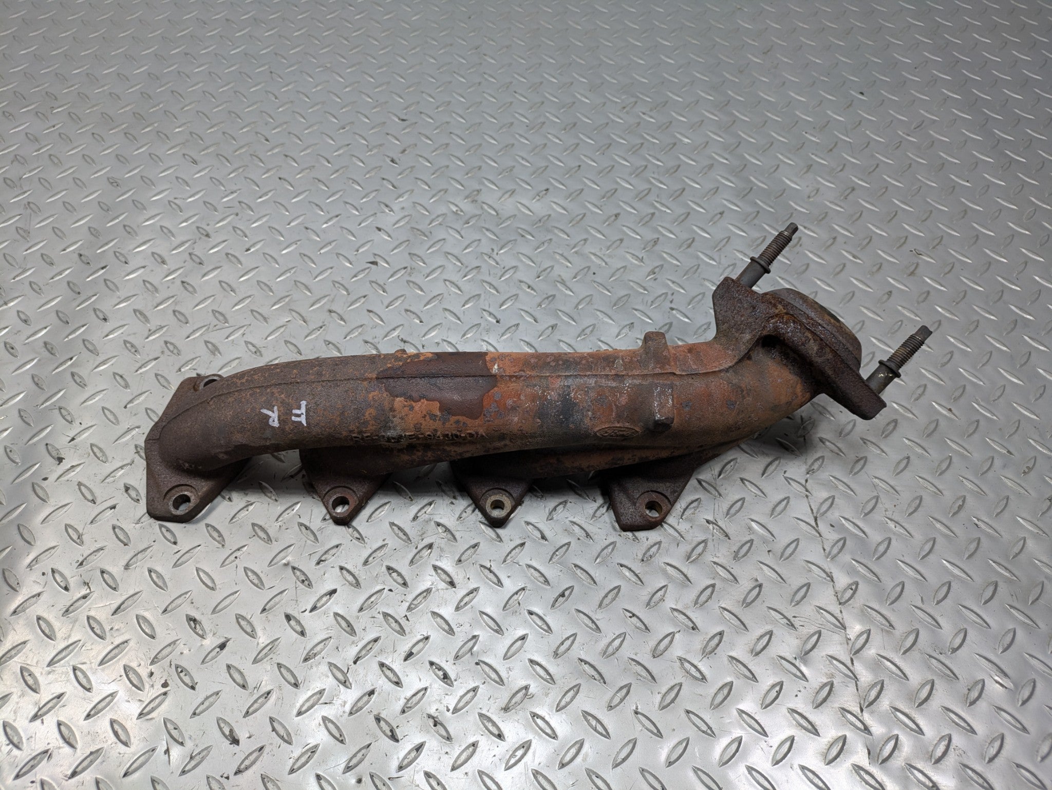 03 - 06 OEM LINCOLN NAVIGATOR FRONT RIGHT SIDE EXHAUST MANIFOLD HEADER 5.4L 3V
