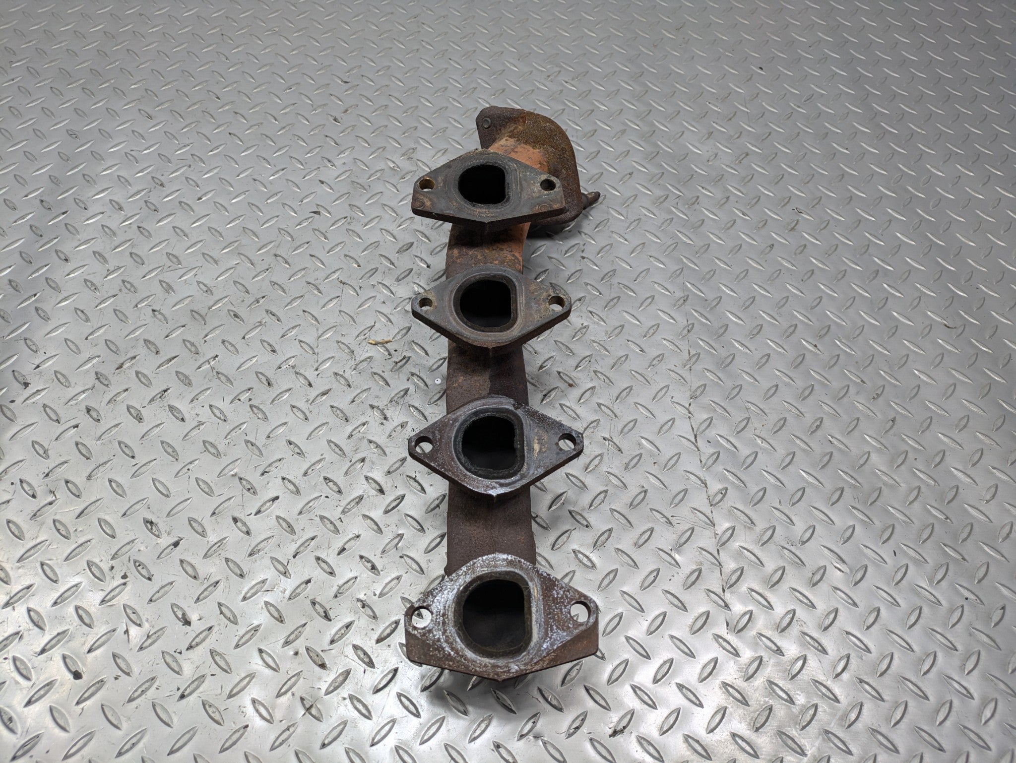 03 - 06 OEM LINCOLN NAVIGATOR FRONT RIGHT SIDE EXHAUST MANIFOLD HEADER 5.4L 3V