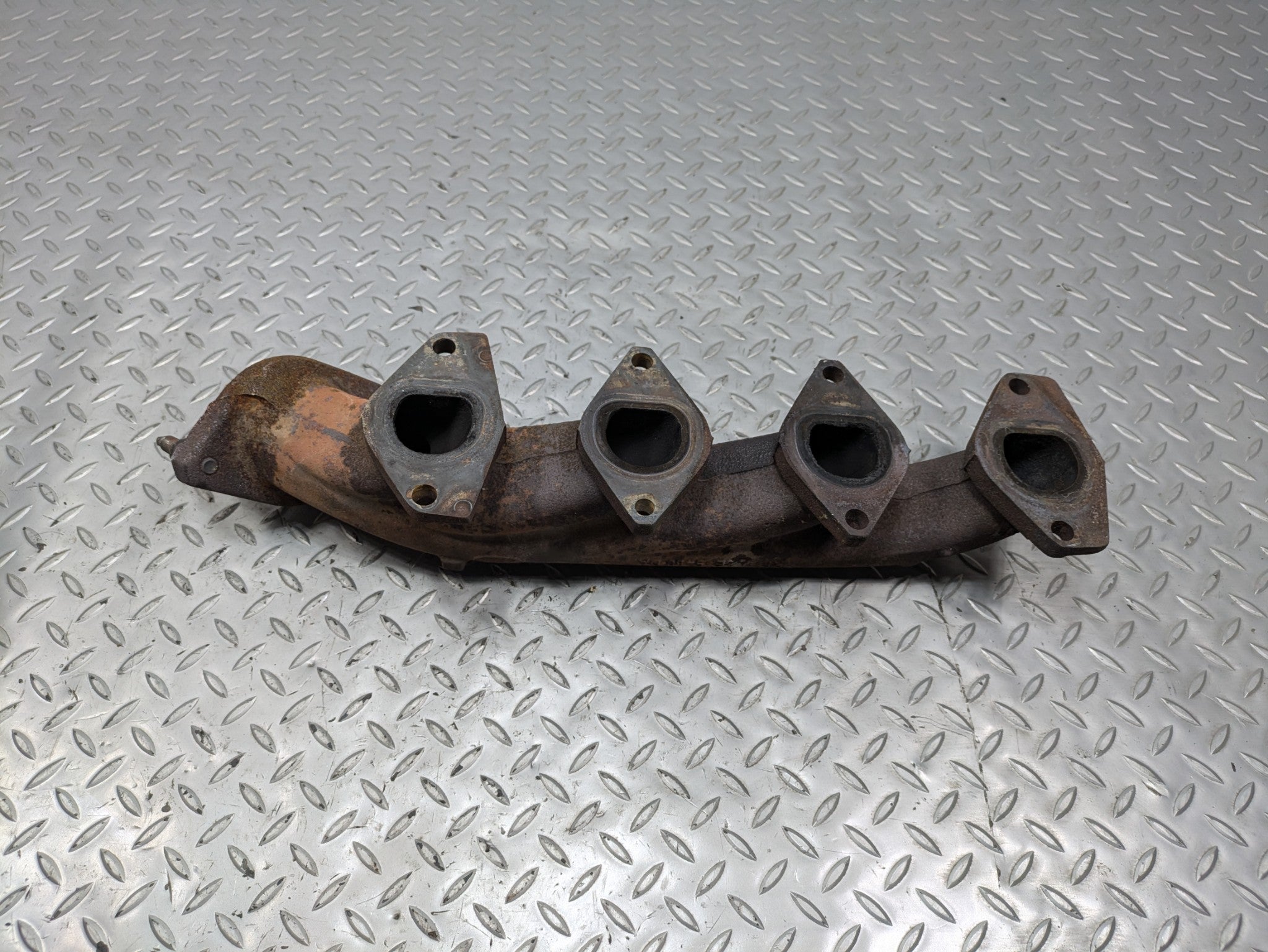 03 - 06 OEM LINCOLN NAVIGATOR FRONT RIGHT SIDE EXHAUST MANIFOLD HEADER 5.4L 3V