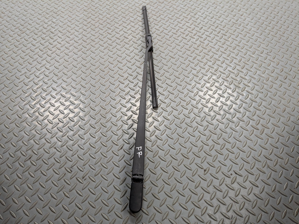03 - 06 OEM LINCOLN NAVIGATOR FRONT RIGHT SIDE WINDSHIELD WIPER ARM WITH BLADE