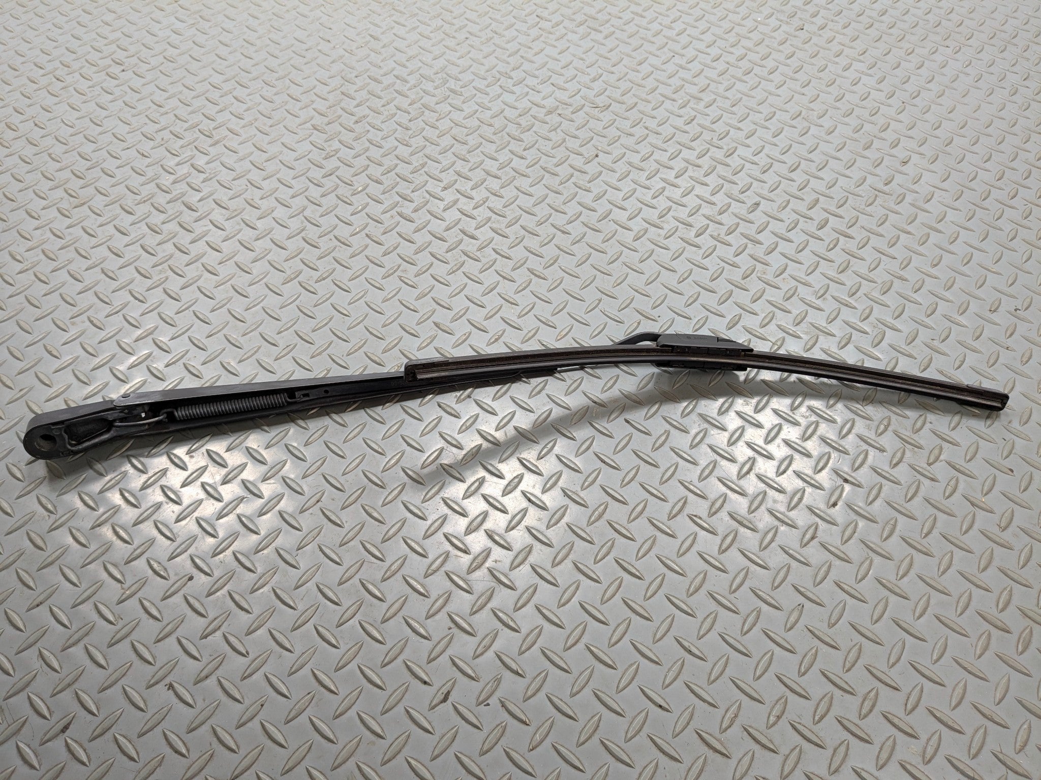 03 - 06 OEM LINCOLN NAVIGATOR FRONT LEFT SIDE WINDSHIELD WIPER ARM WITH BLADE