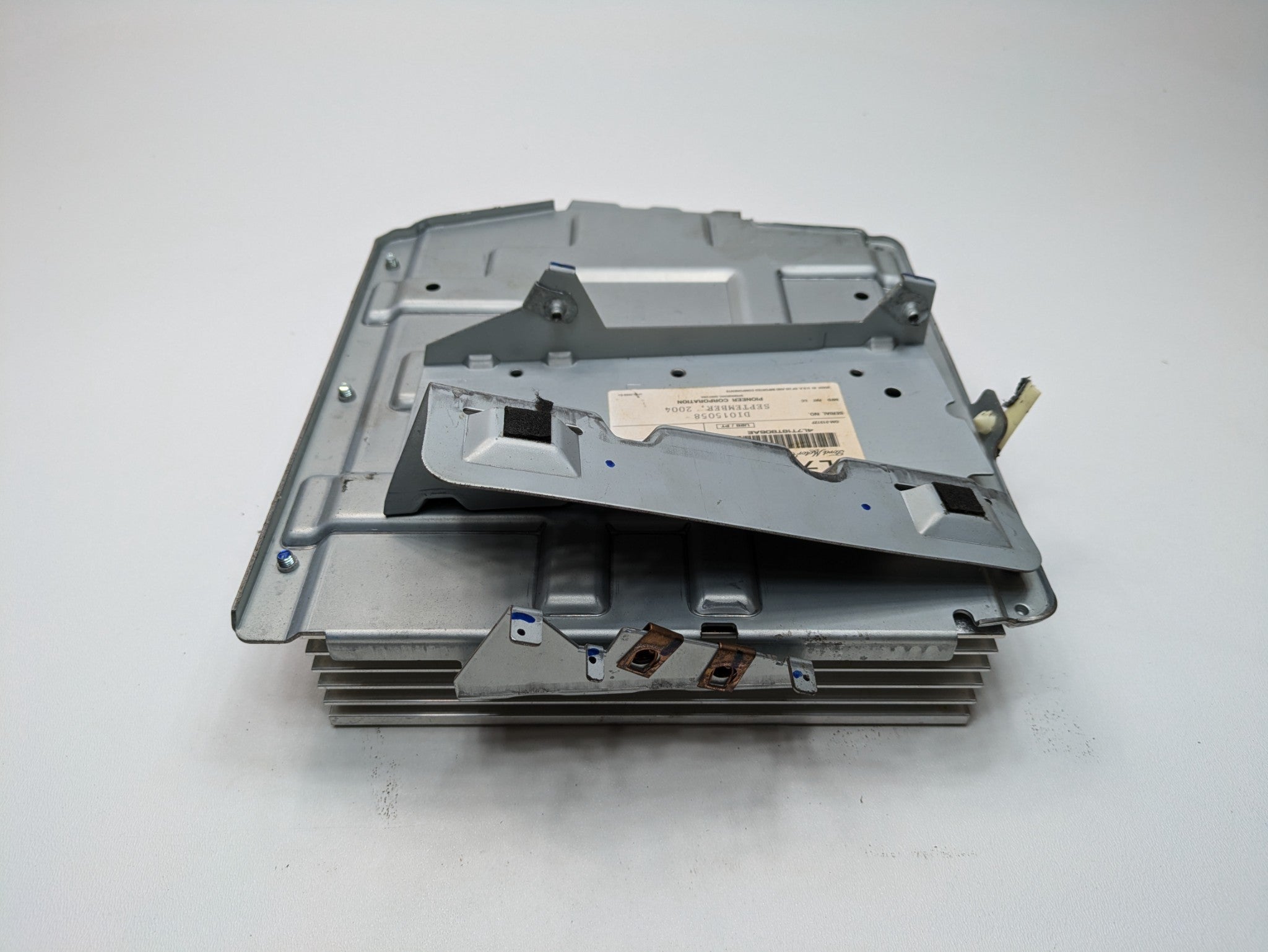 2003 - 2006 OEM LINCOLN NAVIGATOR AUDIO RADIO AMPLIFIER CONTROL UNIT