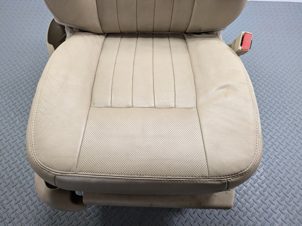 03 - 06 OEM LINCOLN NAVIGATOR FRONT RIGHT PASSENGER SIDE SEAT ASSEMBLY LEATHER